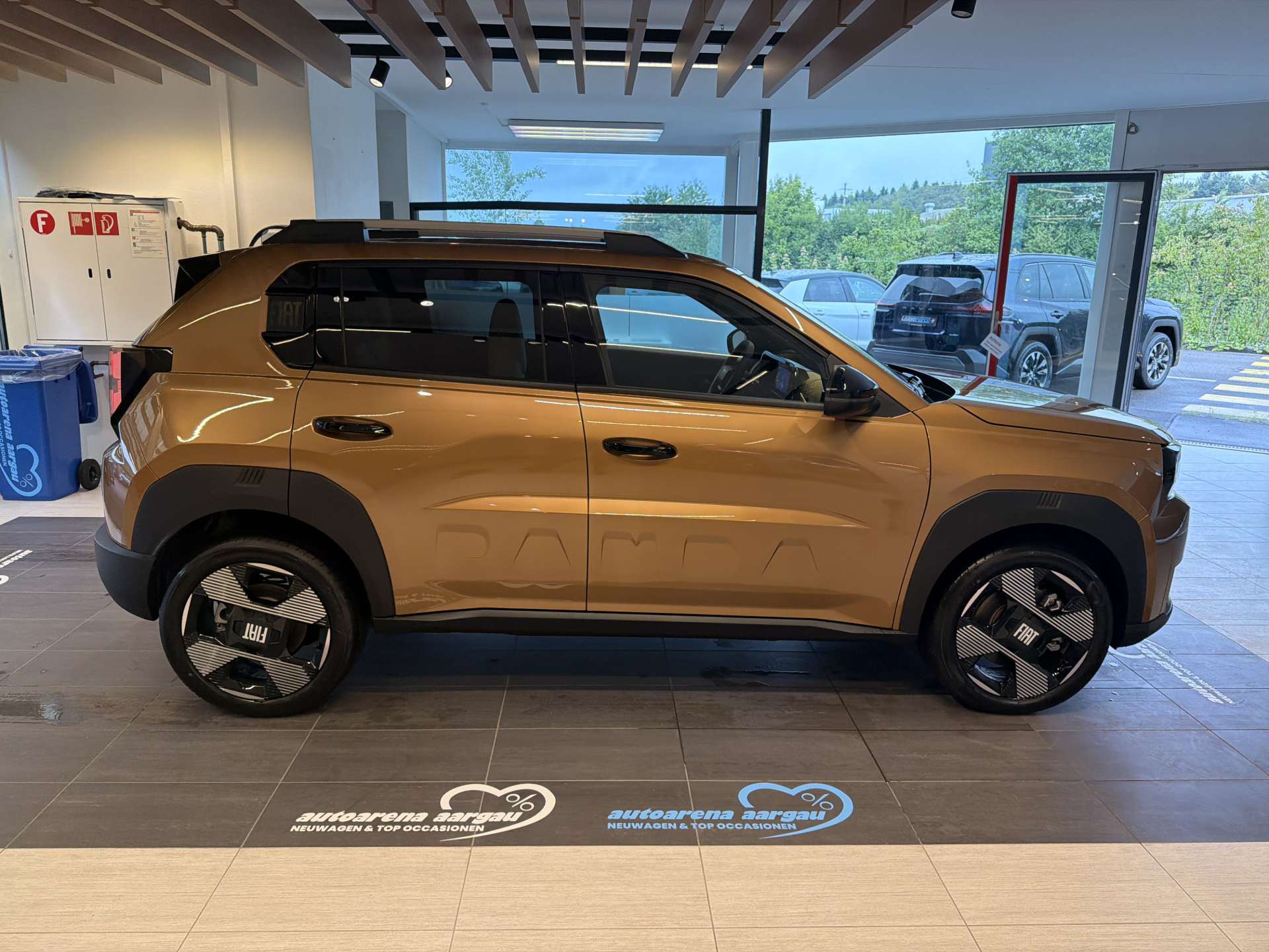 FIAT Grande Panda Elektro La Prima Automat-image-11