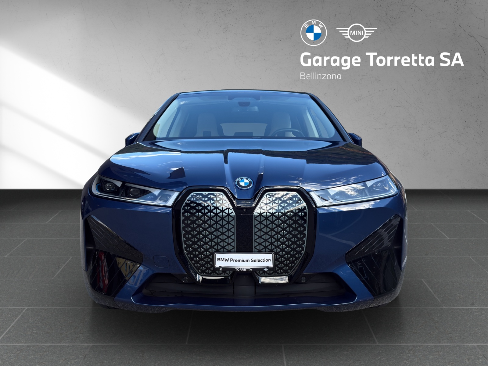BMW iX xDrive40 M Sport-image-7