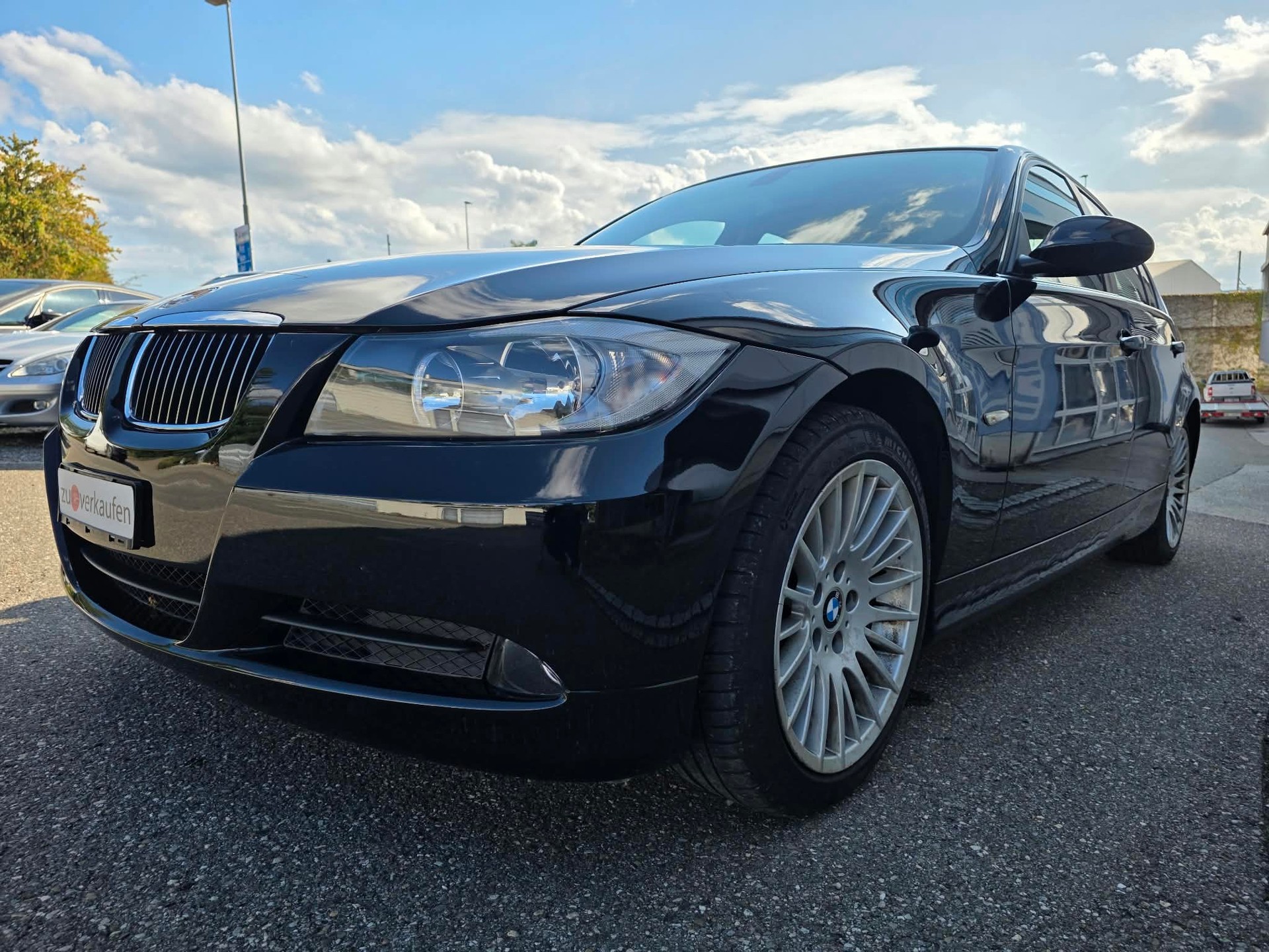 BMW 325xi-image-0