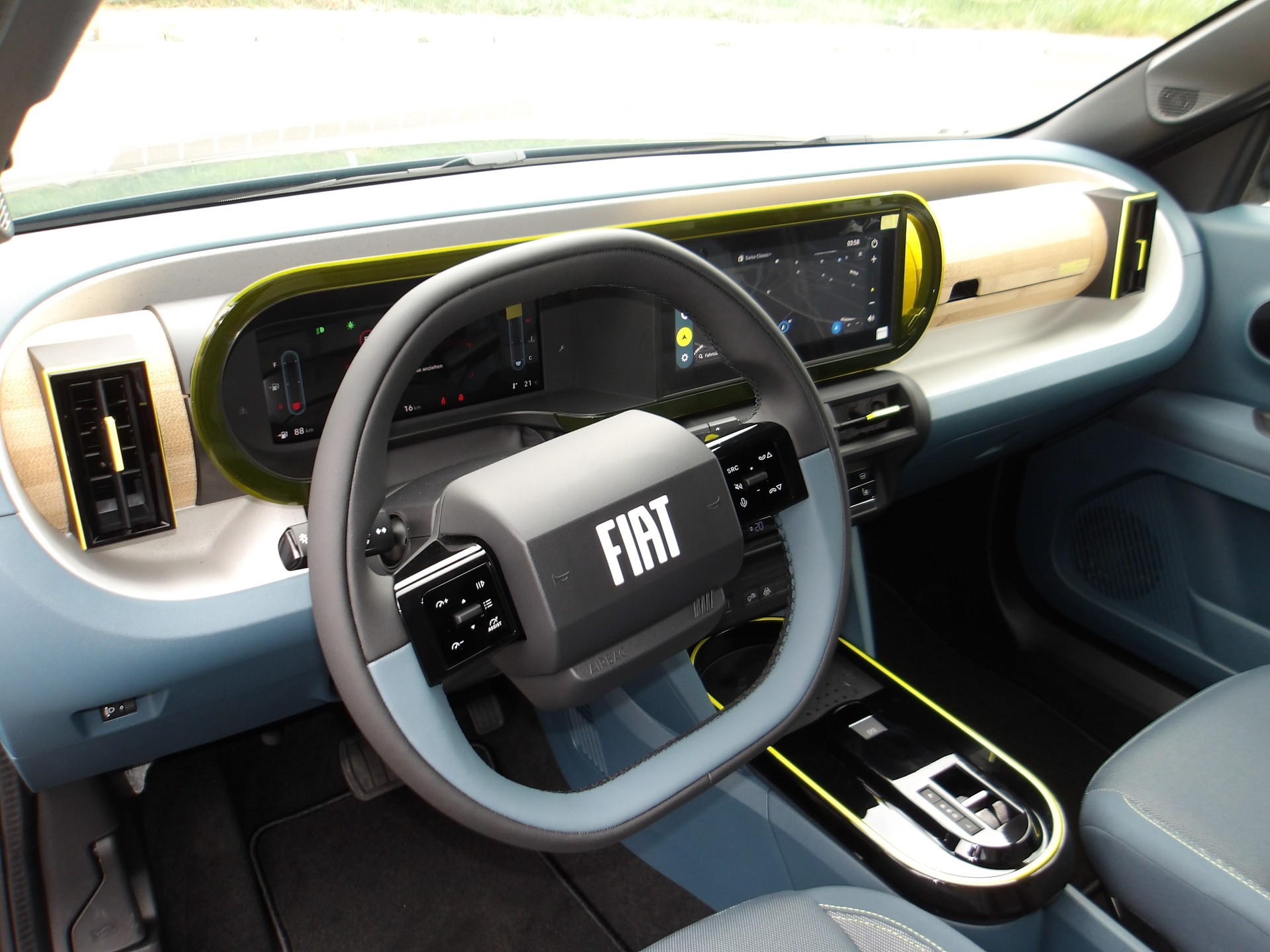 FIAT Grande Panda MHEV La Prima-image-13