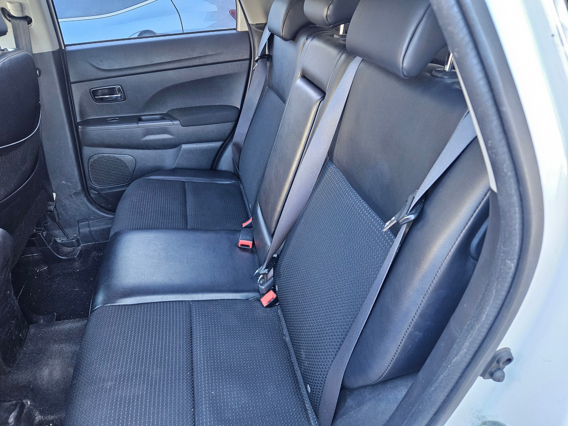 CITROEN C4 Aircross 1.6i Séduction 2WD-image-5
