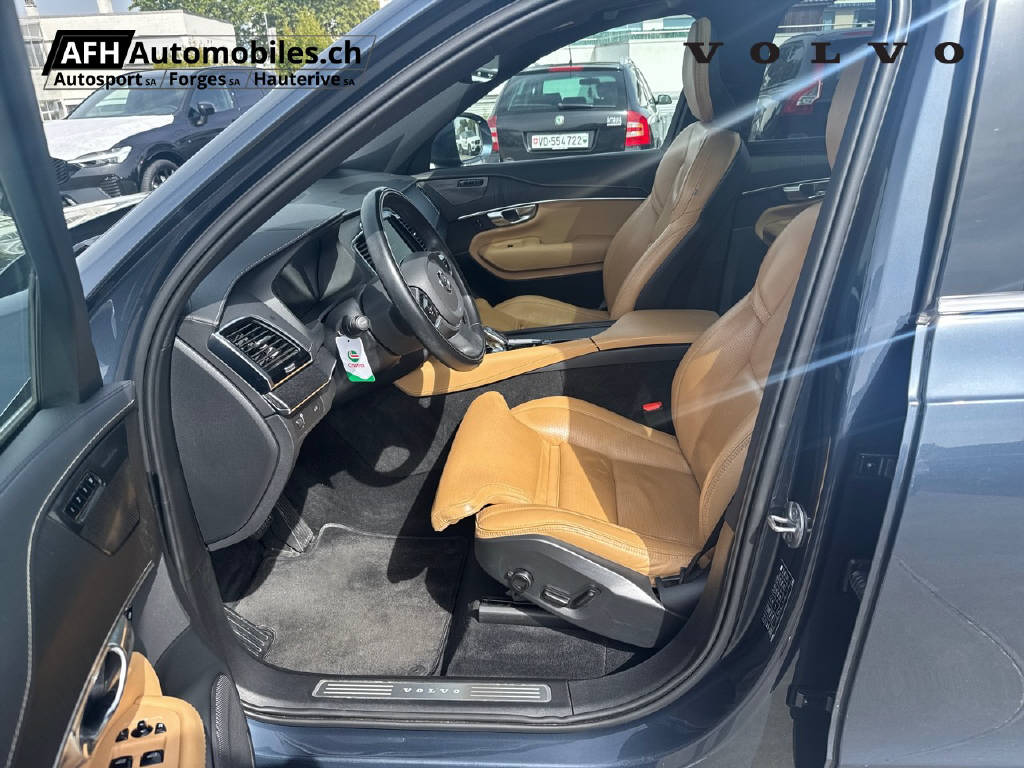 VOLVO XC90 2.0 B5 MH Inscription 7P. AWD-image-12