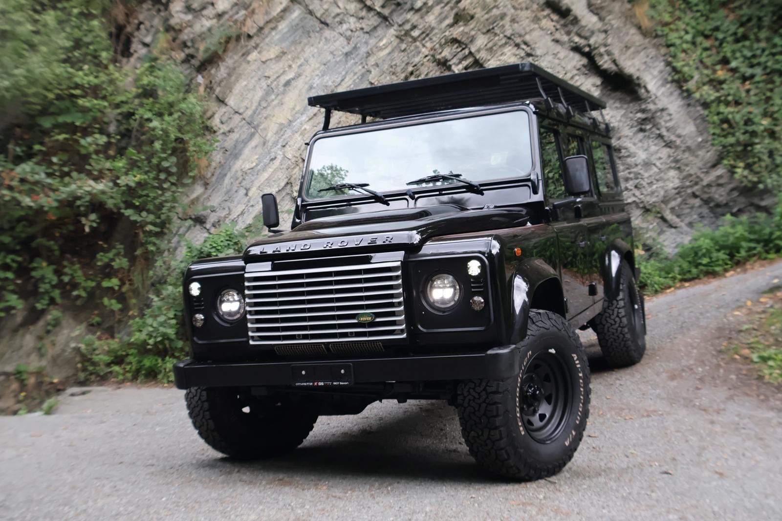 LAND ROVER Defender 110 SW 2.4Tdc-image-4