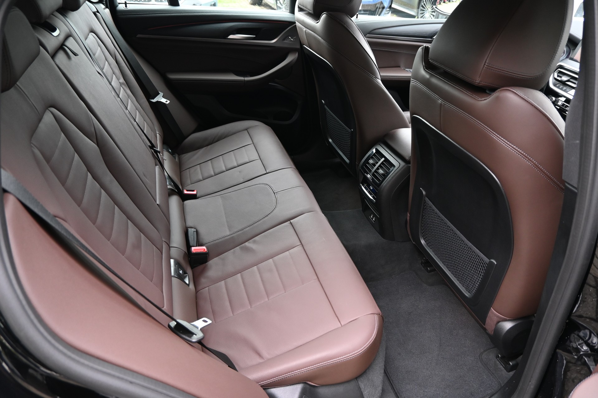 BMW X4 xDrive 48V 30d M Sport Steptronic + AHK 2000kg-image-13