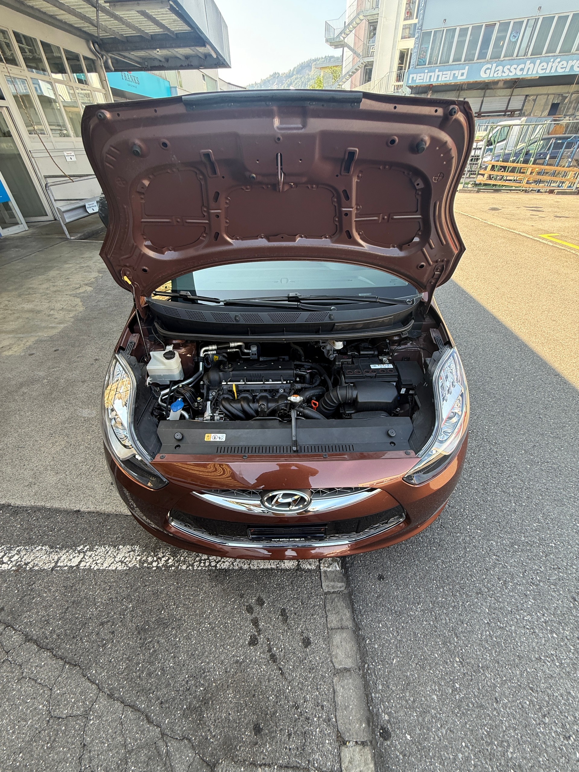 HYUNDAI iX20 1.6 Style Automatic-image-12