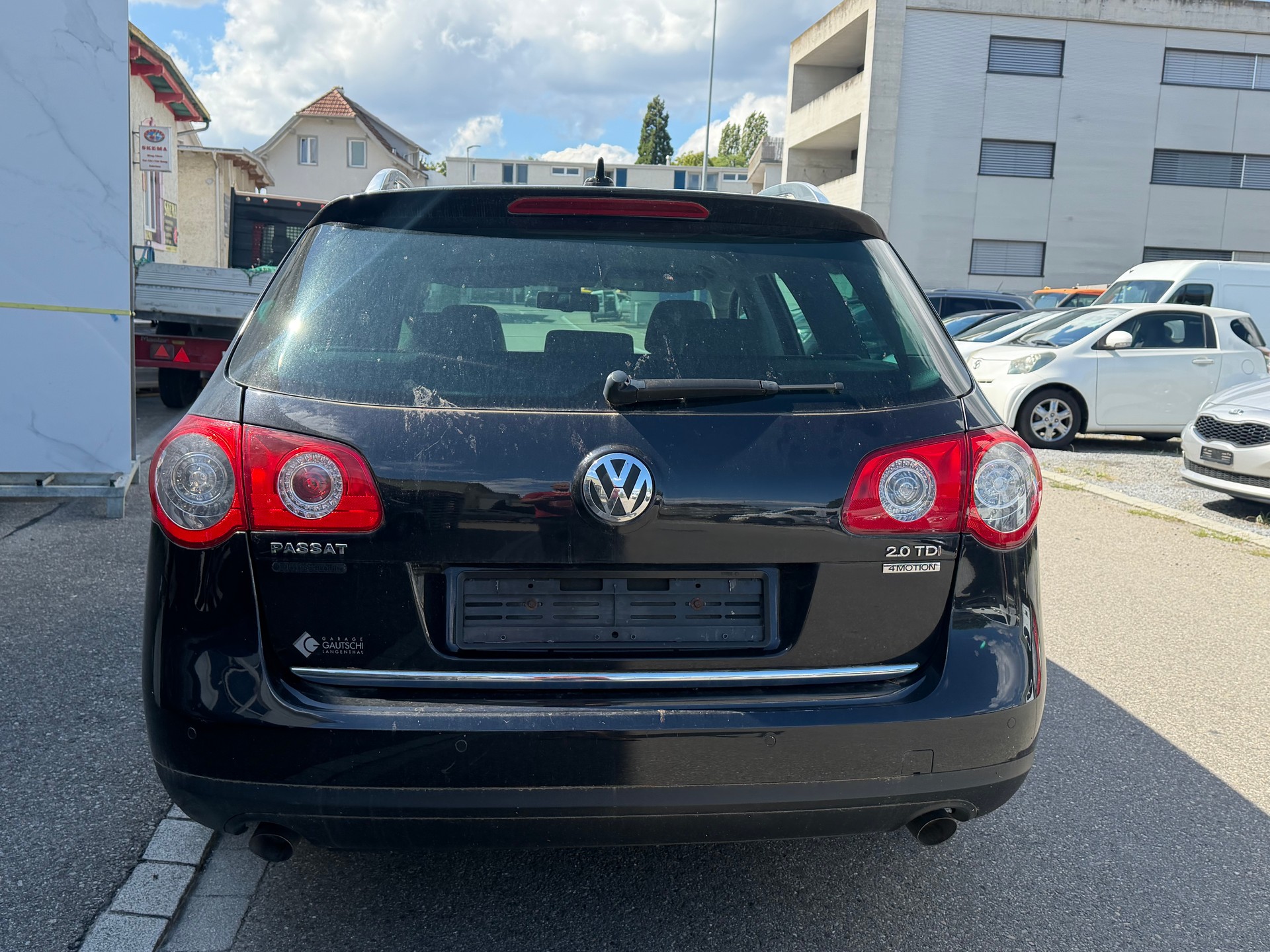 VW Passat Variant 2.0 TDI Premium 4Motion DSG-image-6