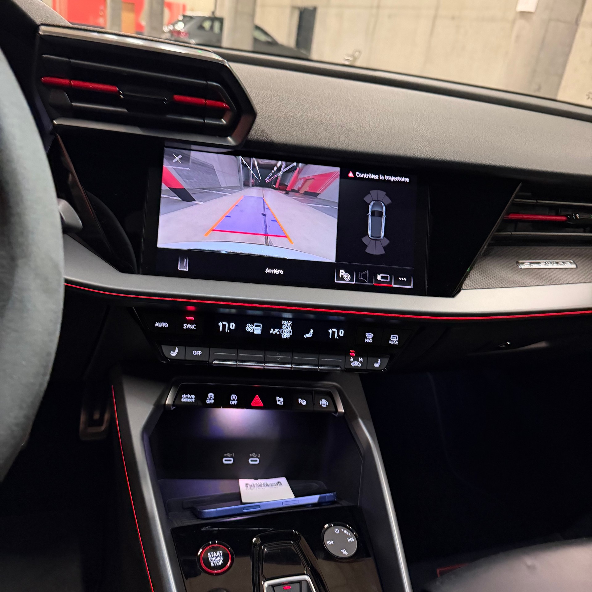 AUDI RS3 Sportback 2.5 TSI quattro S-tronic-image-10