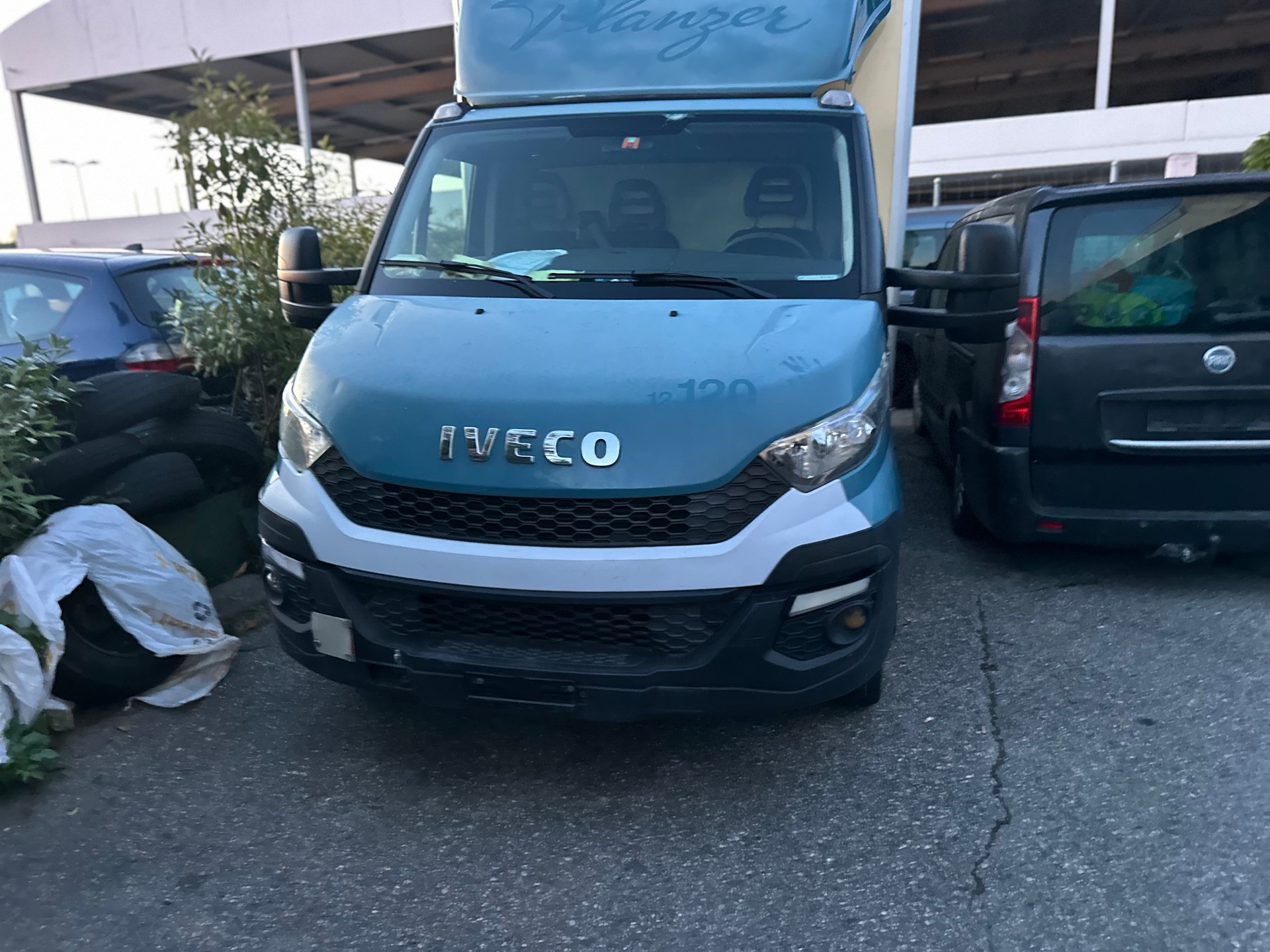 IVECO 35 C 17-image-0