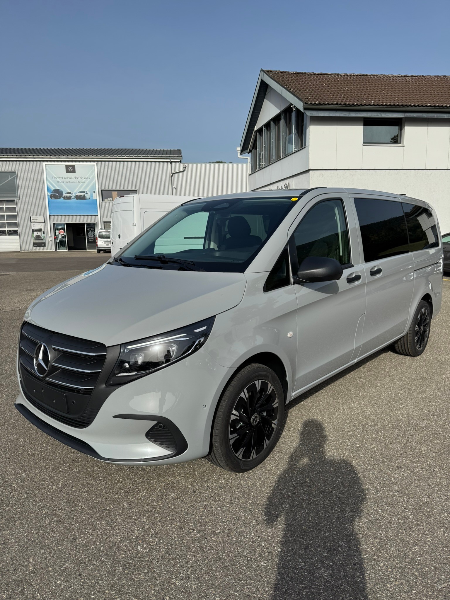 MERCEDES-BENZ Vito 116 CDI Lang Tourer 9G-Tronic 4M Select