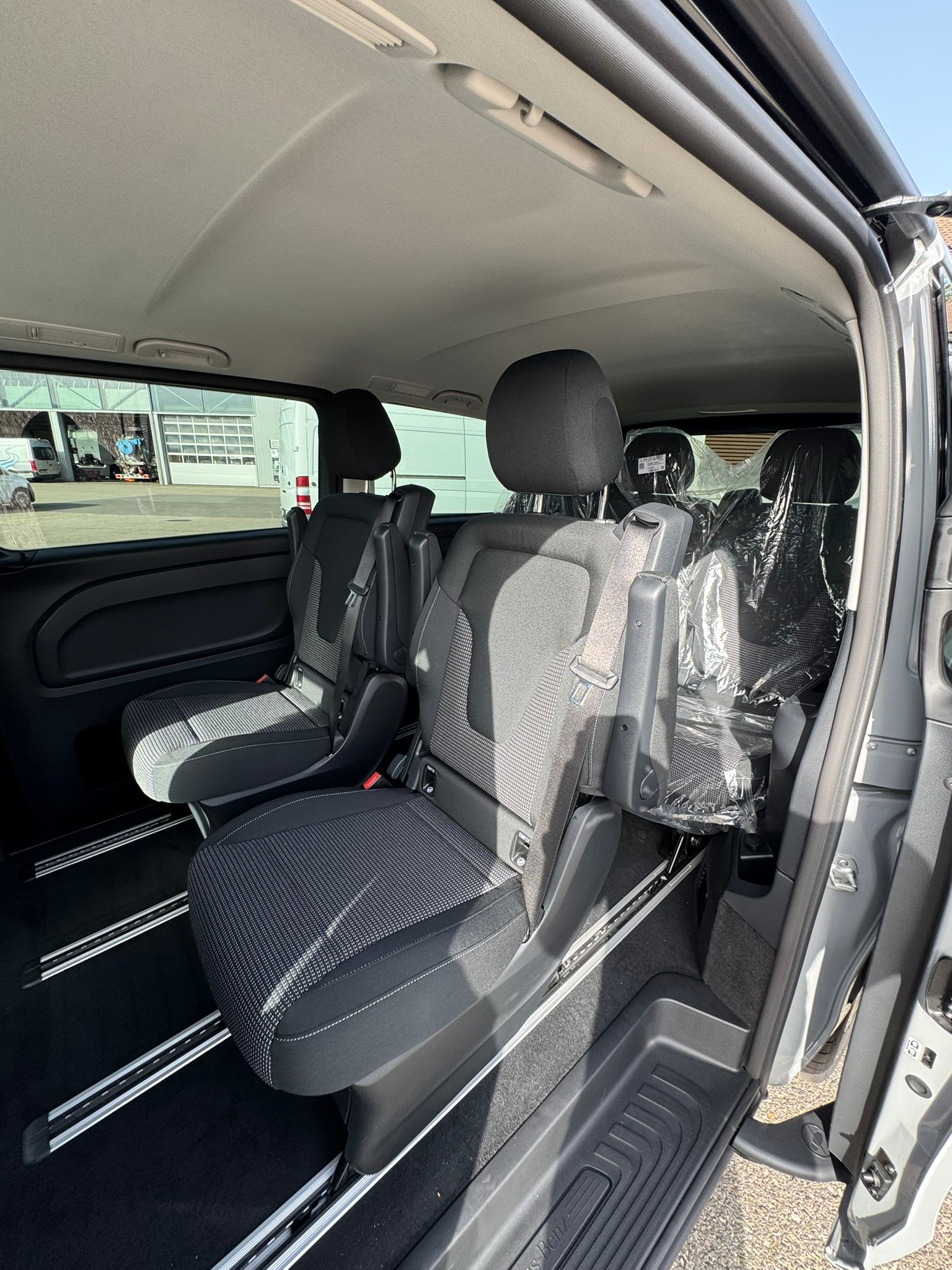 MERCEDES-BENZ Vito 116 CDI Lang Tourer 9G-Tronic 4M Select-image-6