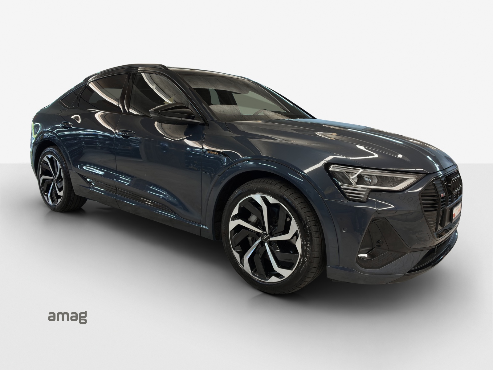 AUDI e-tron 55 Sportback S Line Black Edition quattro-image-5