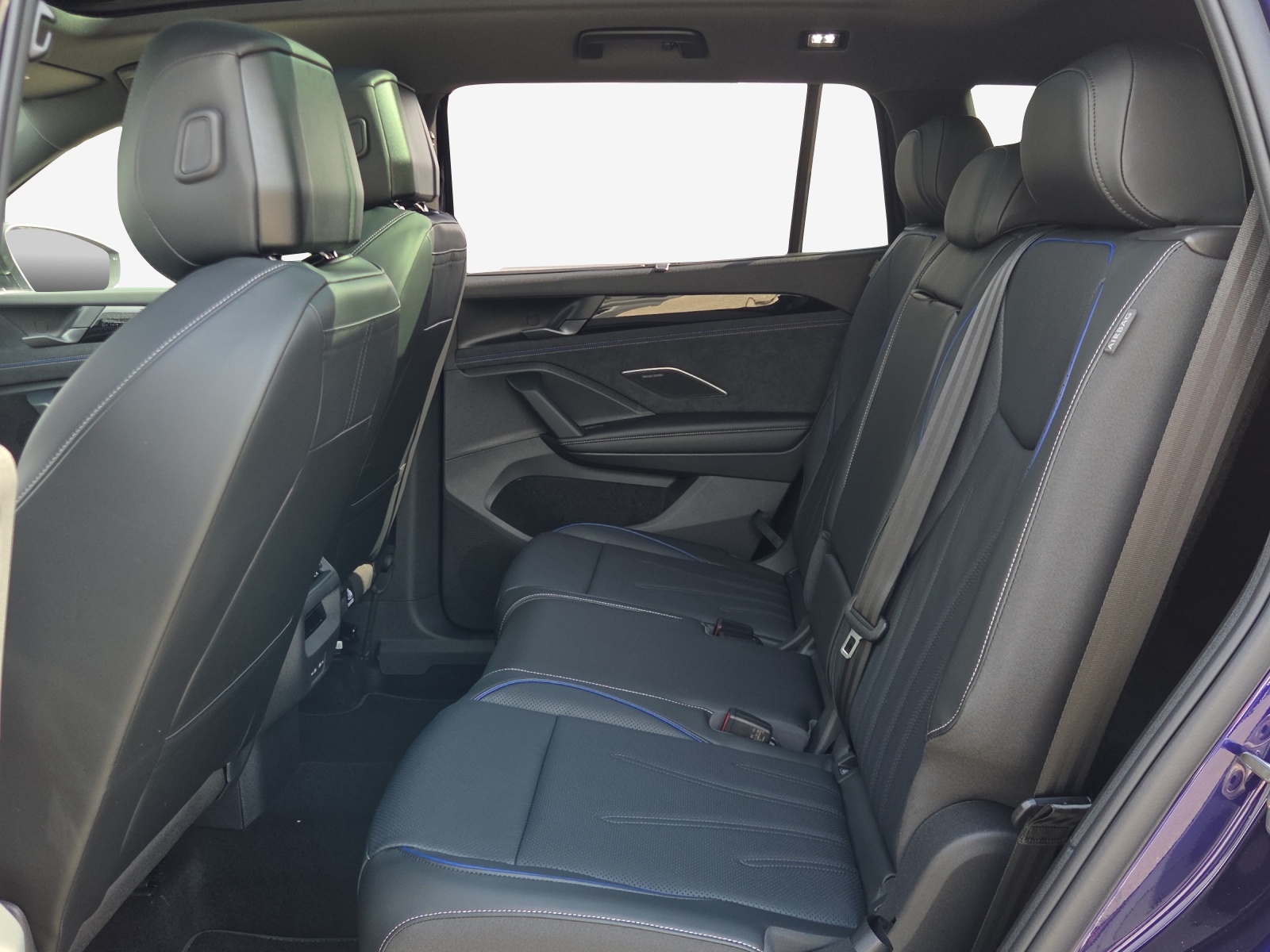 VW Tayron 2.0 TSI R-Line DSG 4Motion-image-11