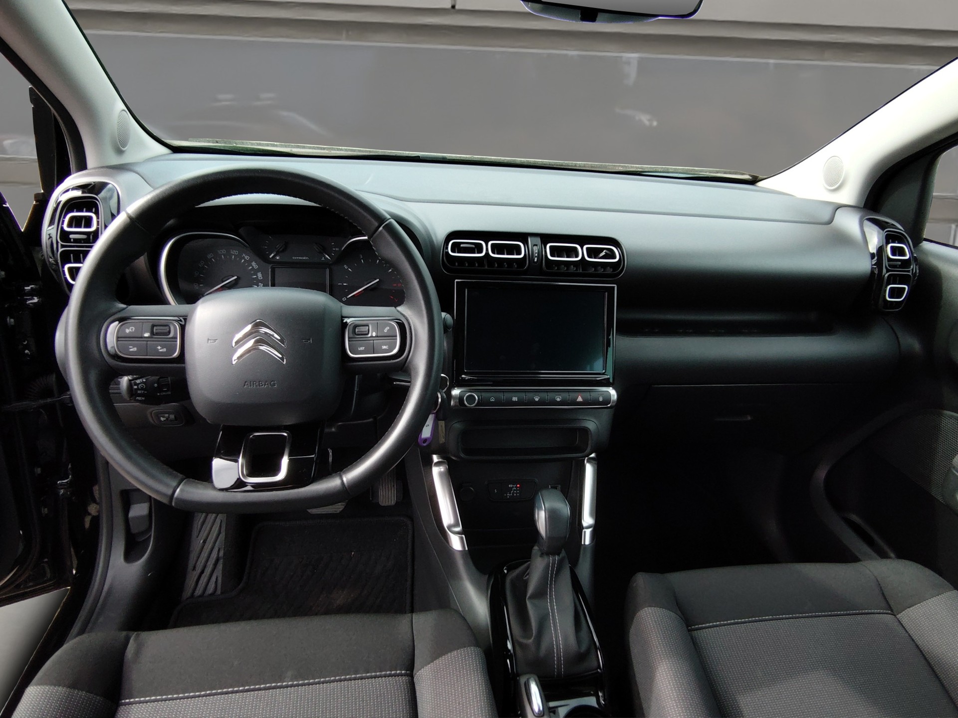 CITROEN C3 Aircross 1.2i PureTech Swiss Edition EAT6-image-9