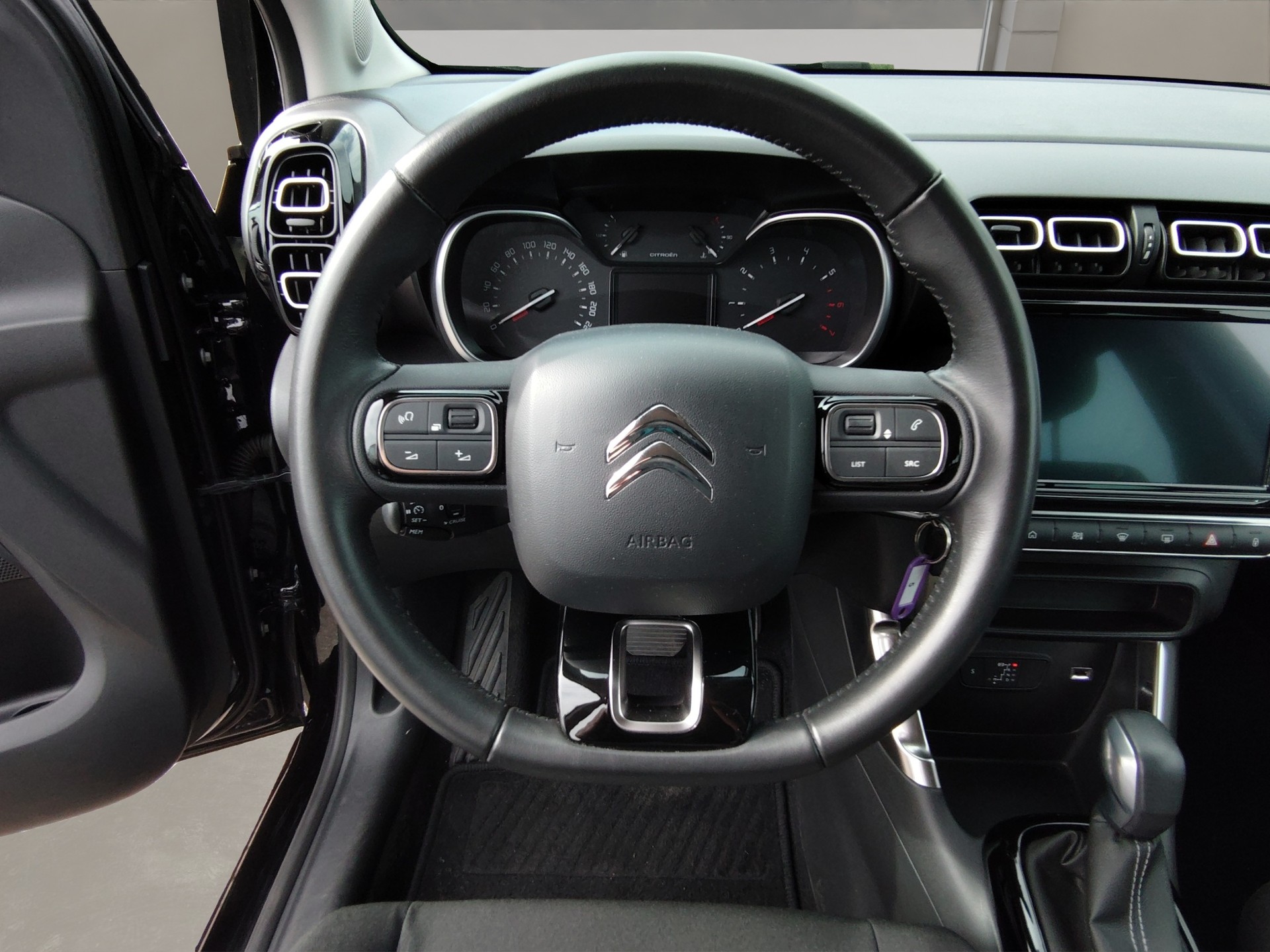 CITROEN C3 Aircross 1.2i PureTech Swiss Edition EAT6-image-11