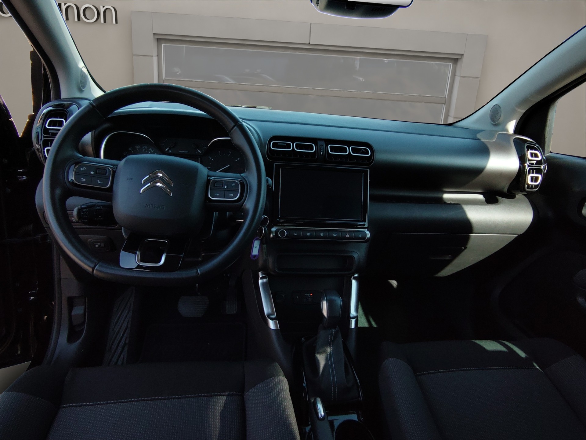 CITROEN C3 Aircross 1.2i PureTech Swiss Edition EAT6-image-9