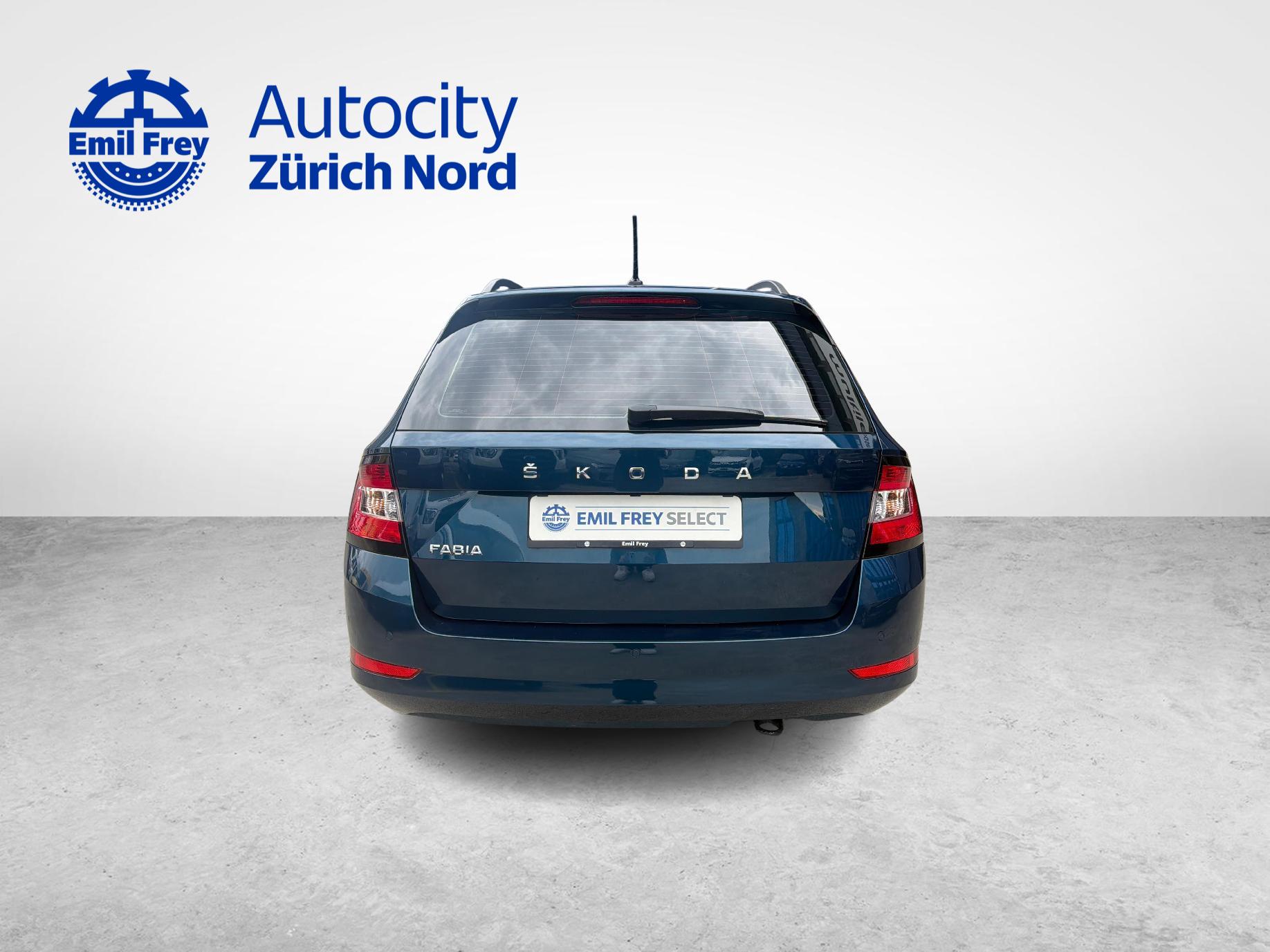 SKODA Fabia Combi 1.0 TSI Clever DSG-image-3