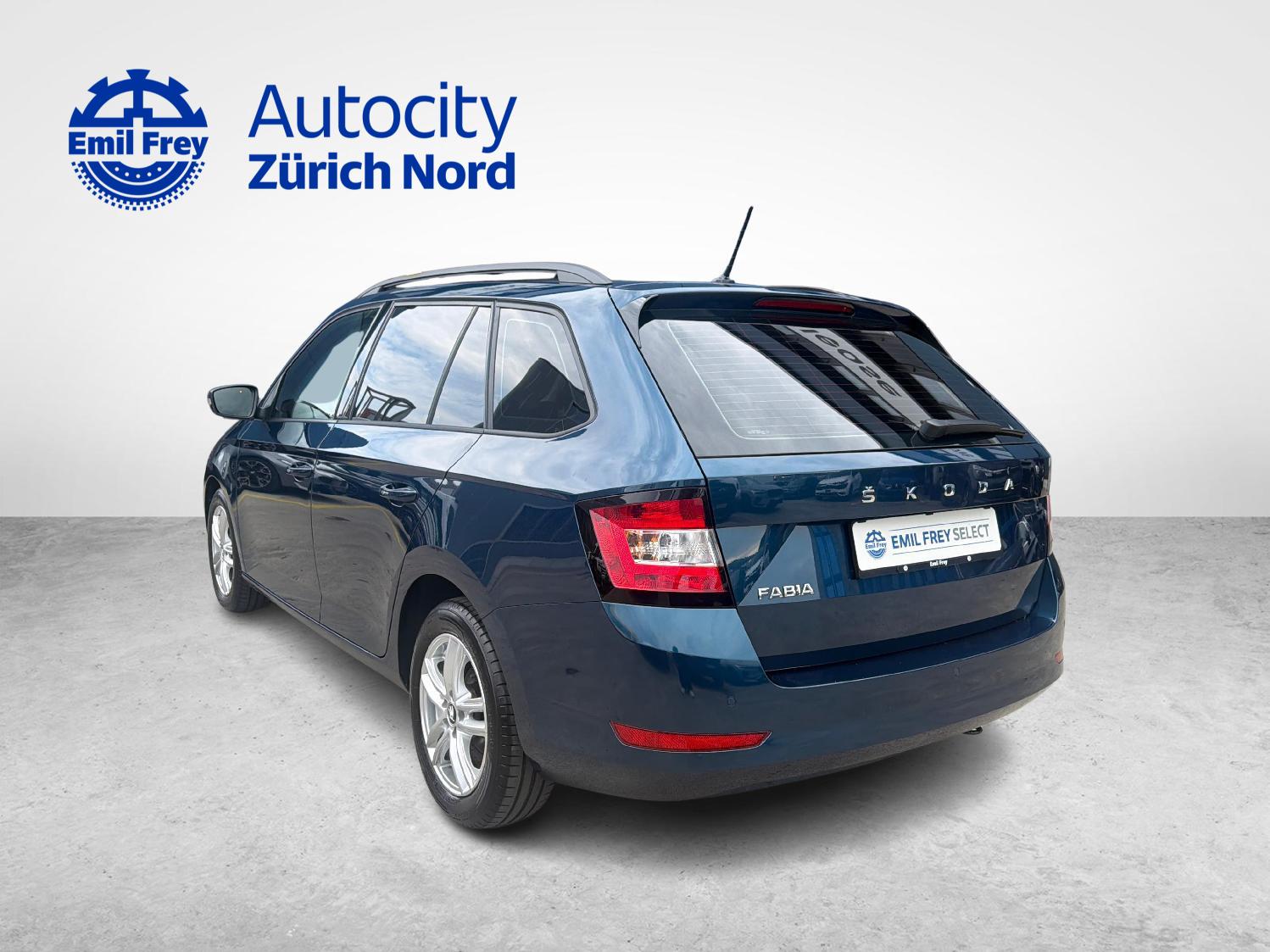 SKODA Fabia Combi 1.0 TSI Clever DSG-image-2