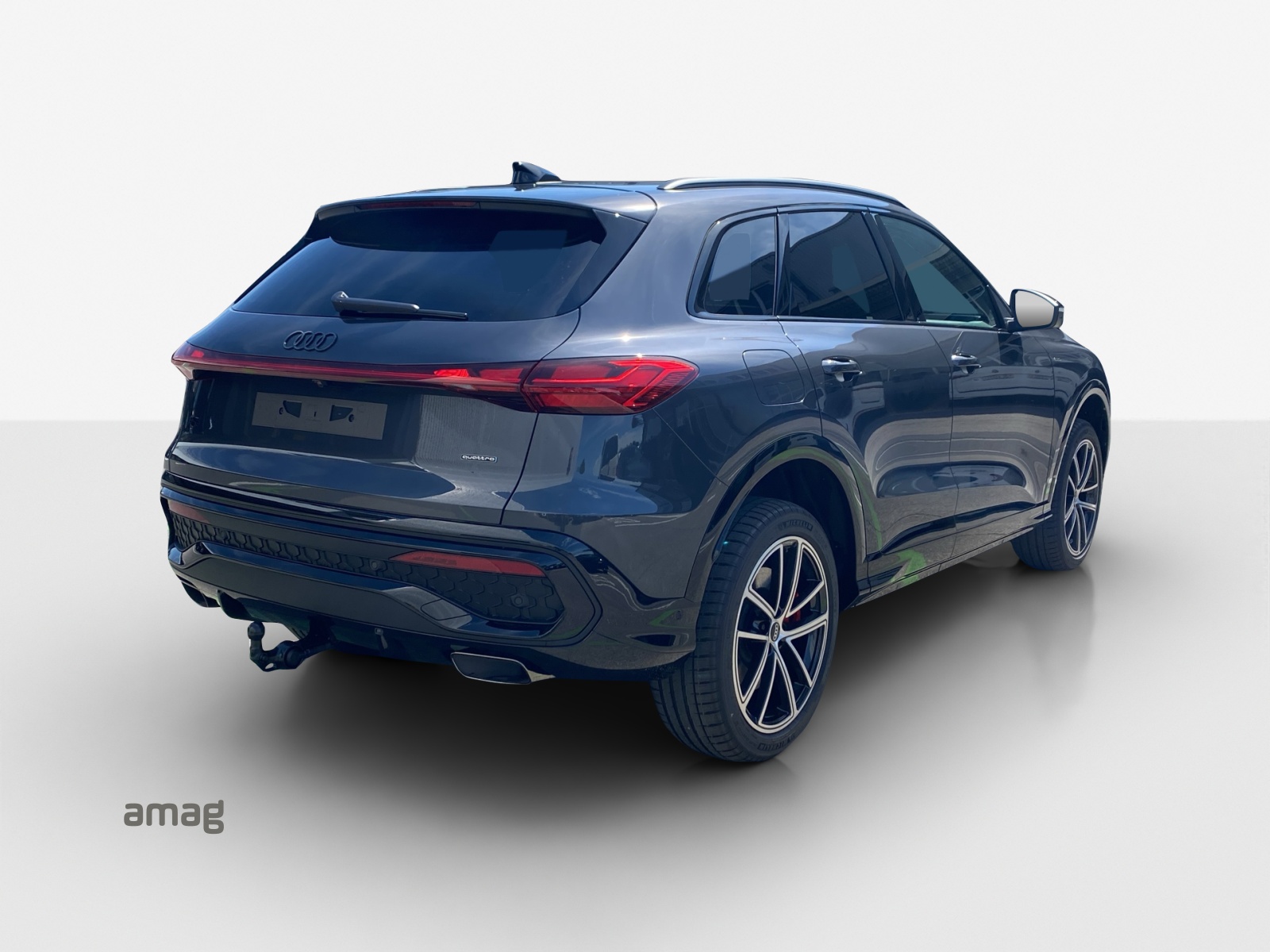 AUDI Q5 e-hybrid quattro 270 kW S-tronic-image-4