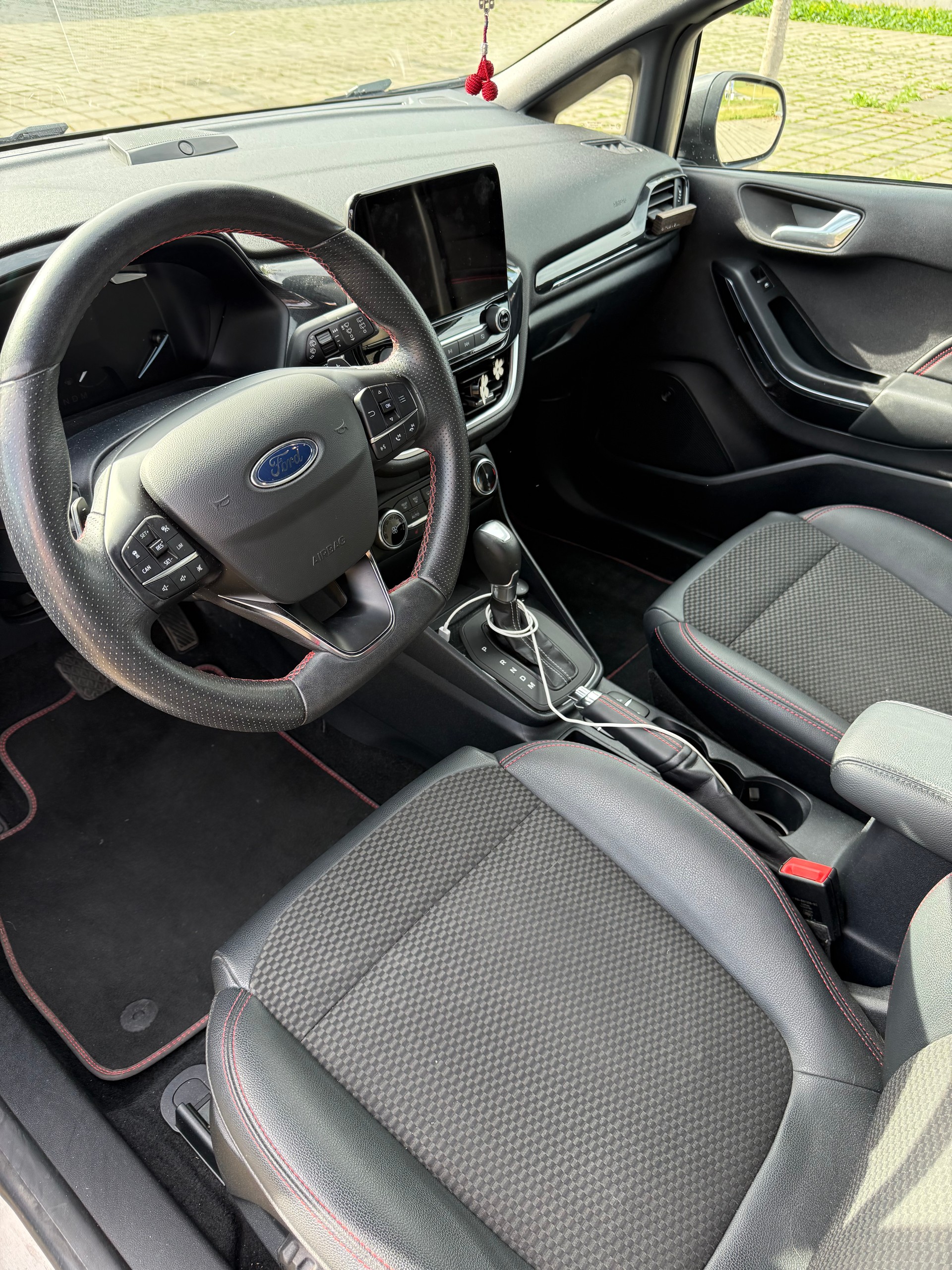 FORD 1.0 EcoB 125 ST-Line-image-4