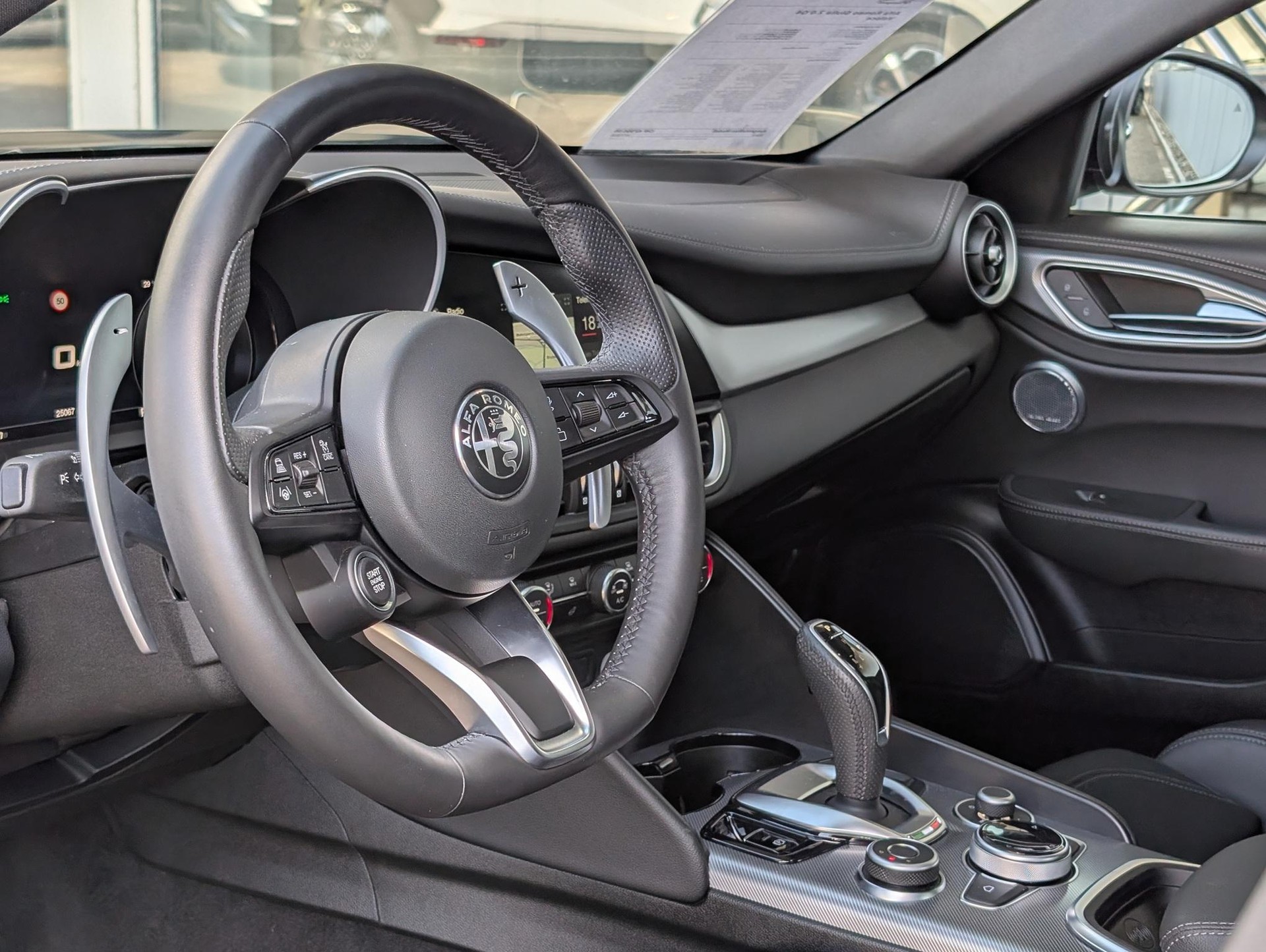 ALFA ROMEO Giulia 2.0 Q4 Veloce-image-15