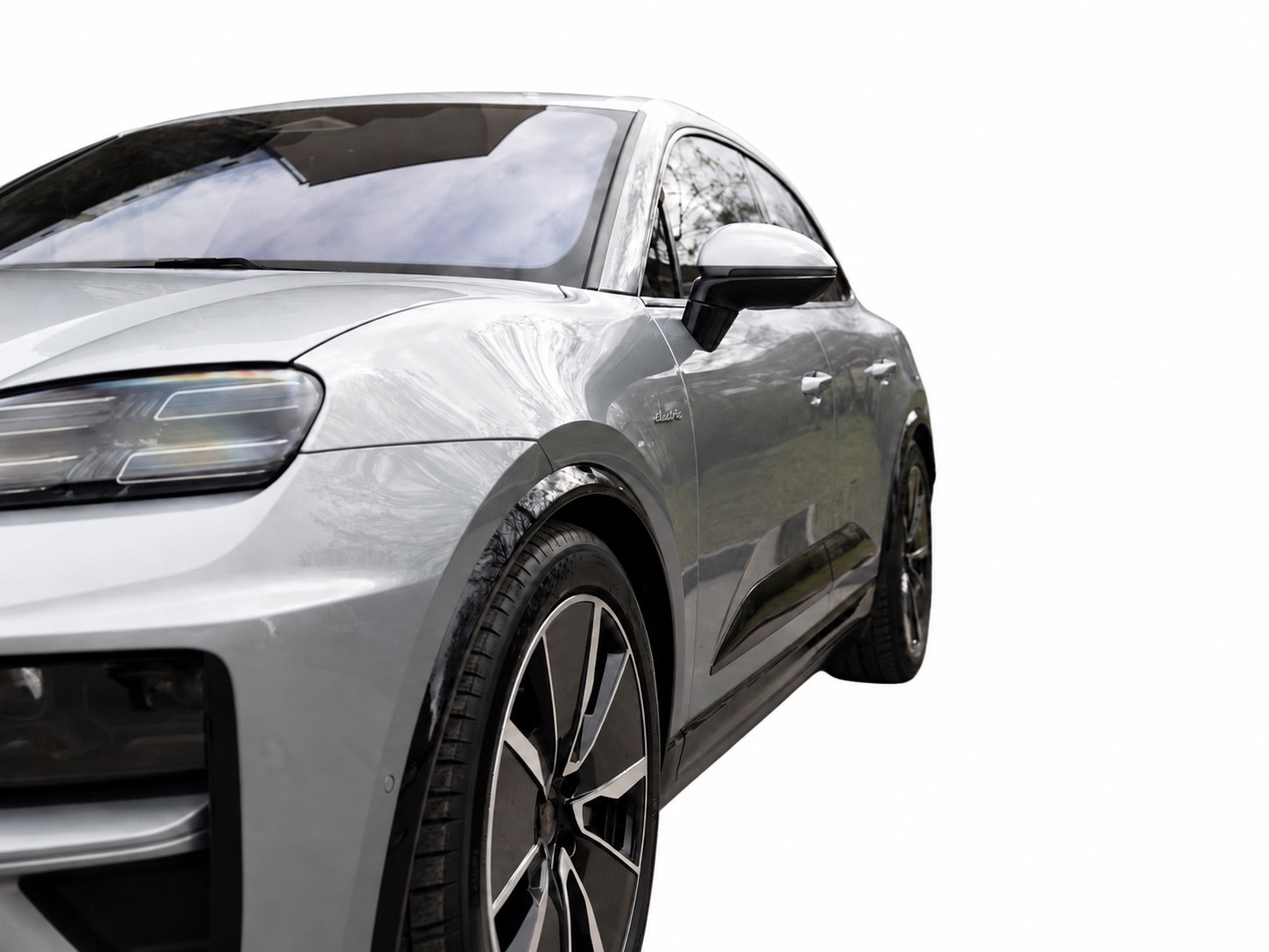 PORSCHE Macan Turbo-image-26