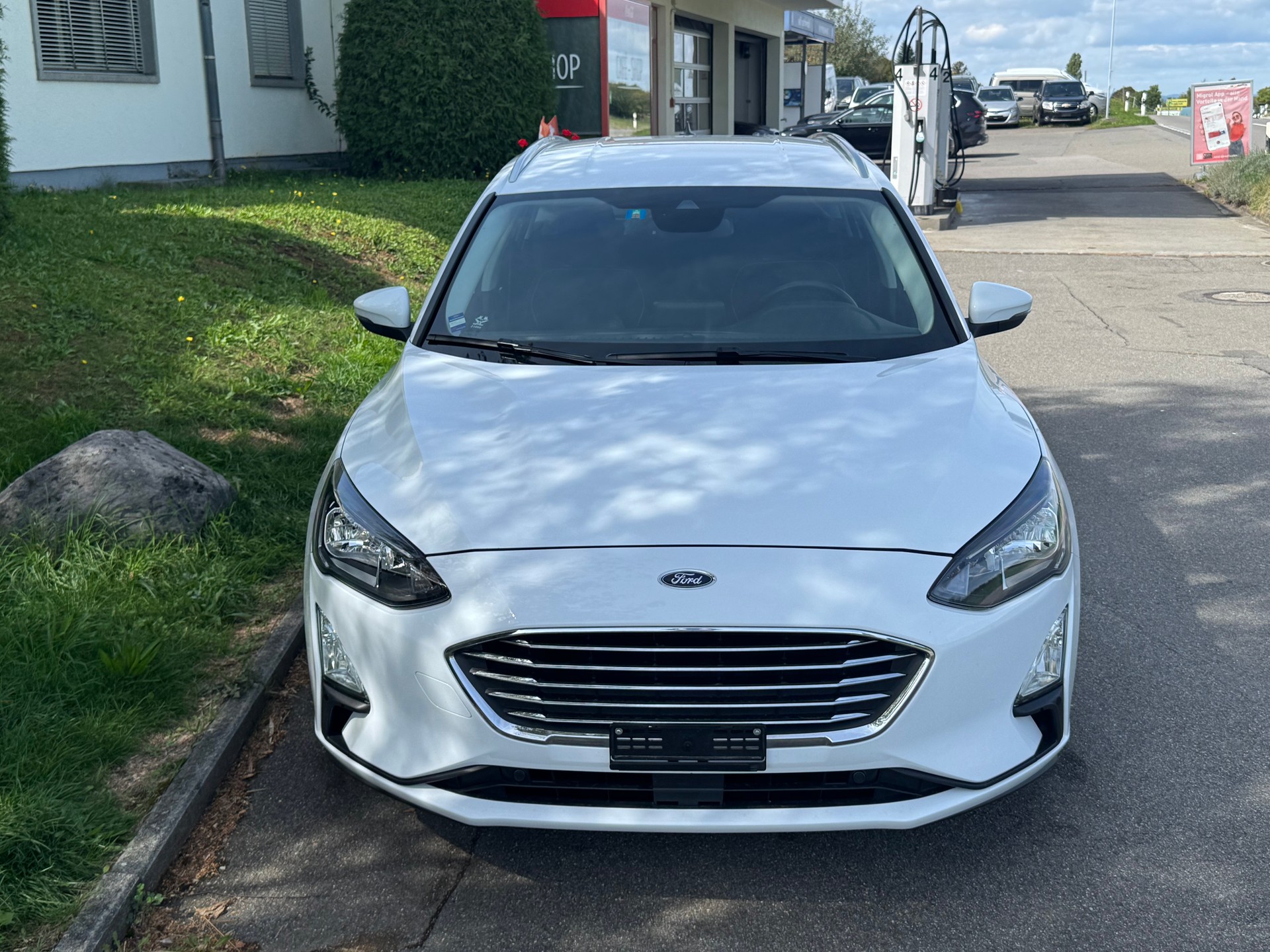 FORD Focus 1.5 TDCi Titanium Automatic-image-1