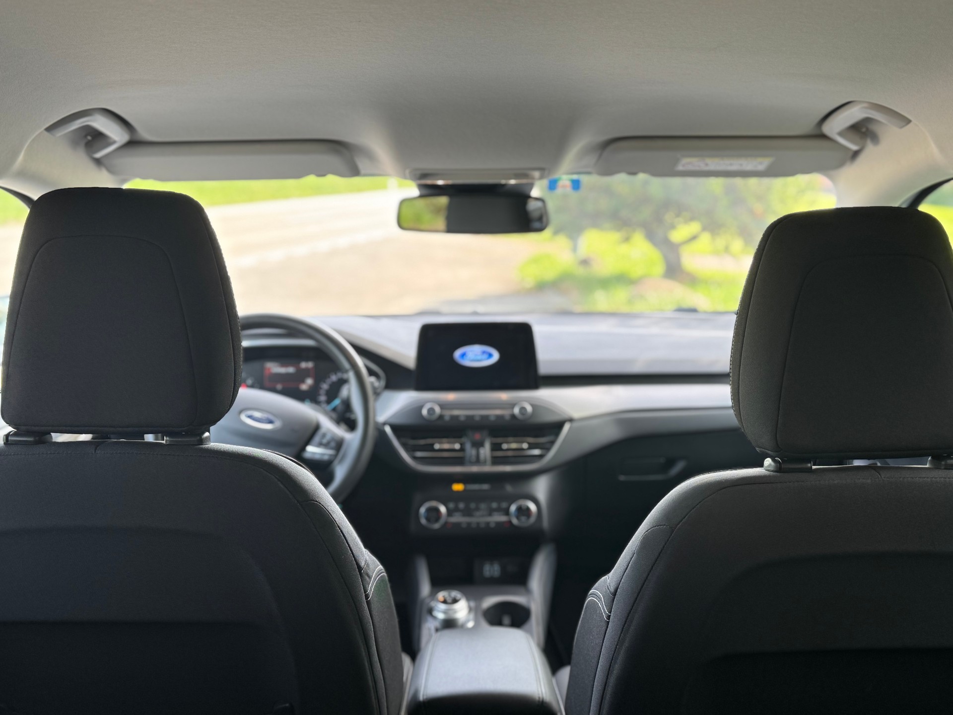 FORD Focus 1.5 TDCi Titanium Automatic-image-7