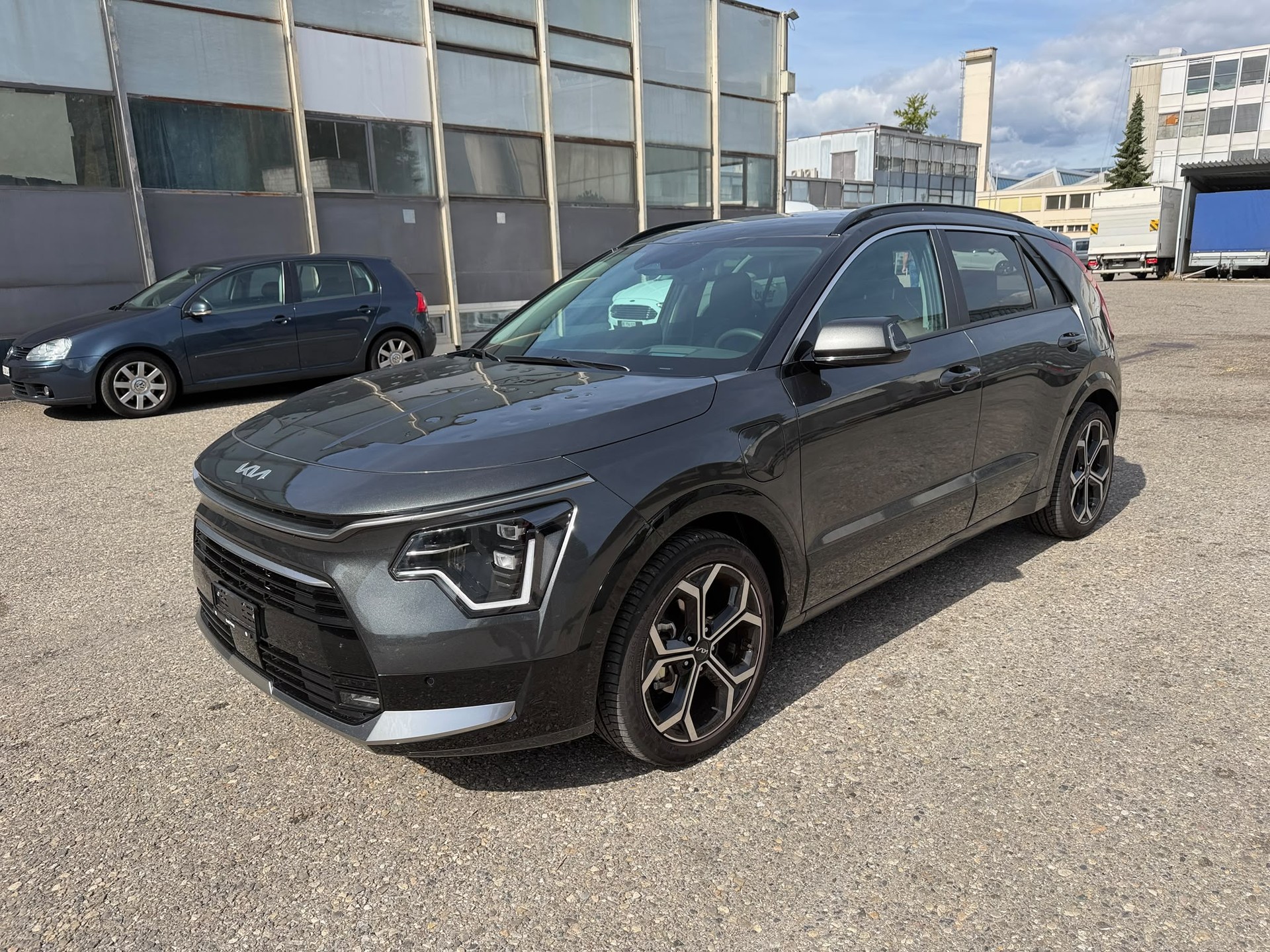 KIA Niro 1.6GDi Hybrid Style DCT-image-0