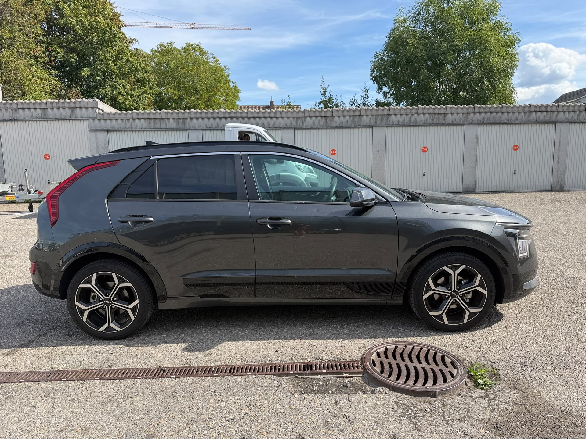 KIA Niro 1.6GDi Hybrid Style DCT-image-5