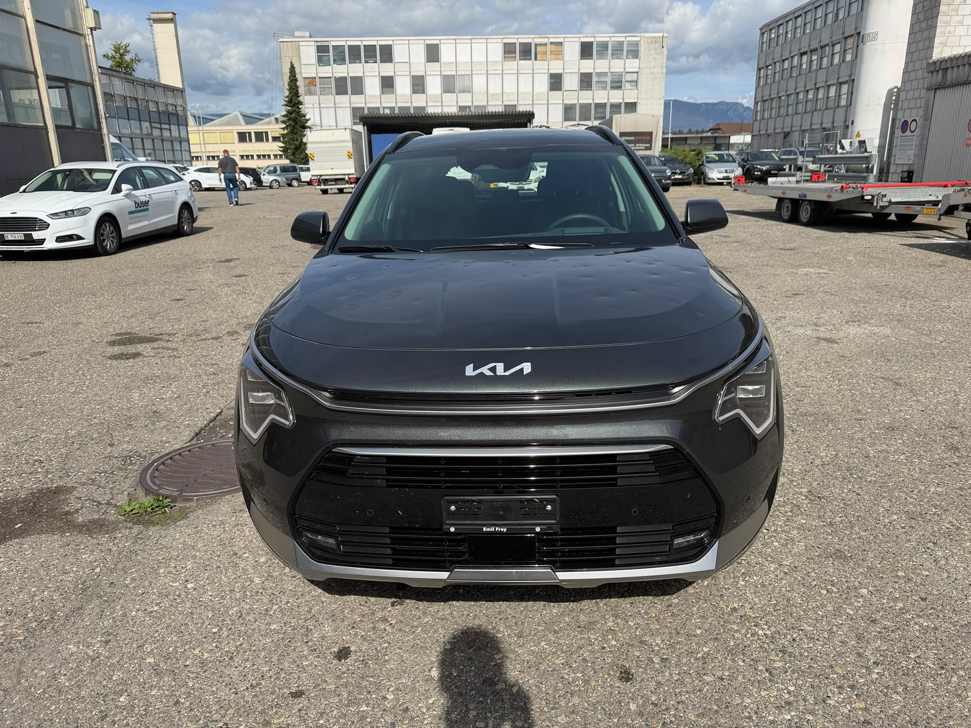 KIA Niro 1.6GDi Hybrid Style DCT-image-2