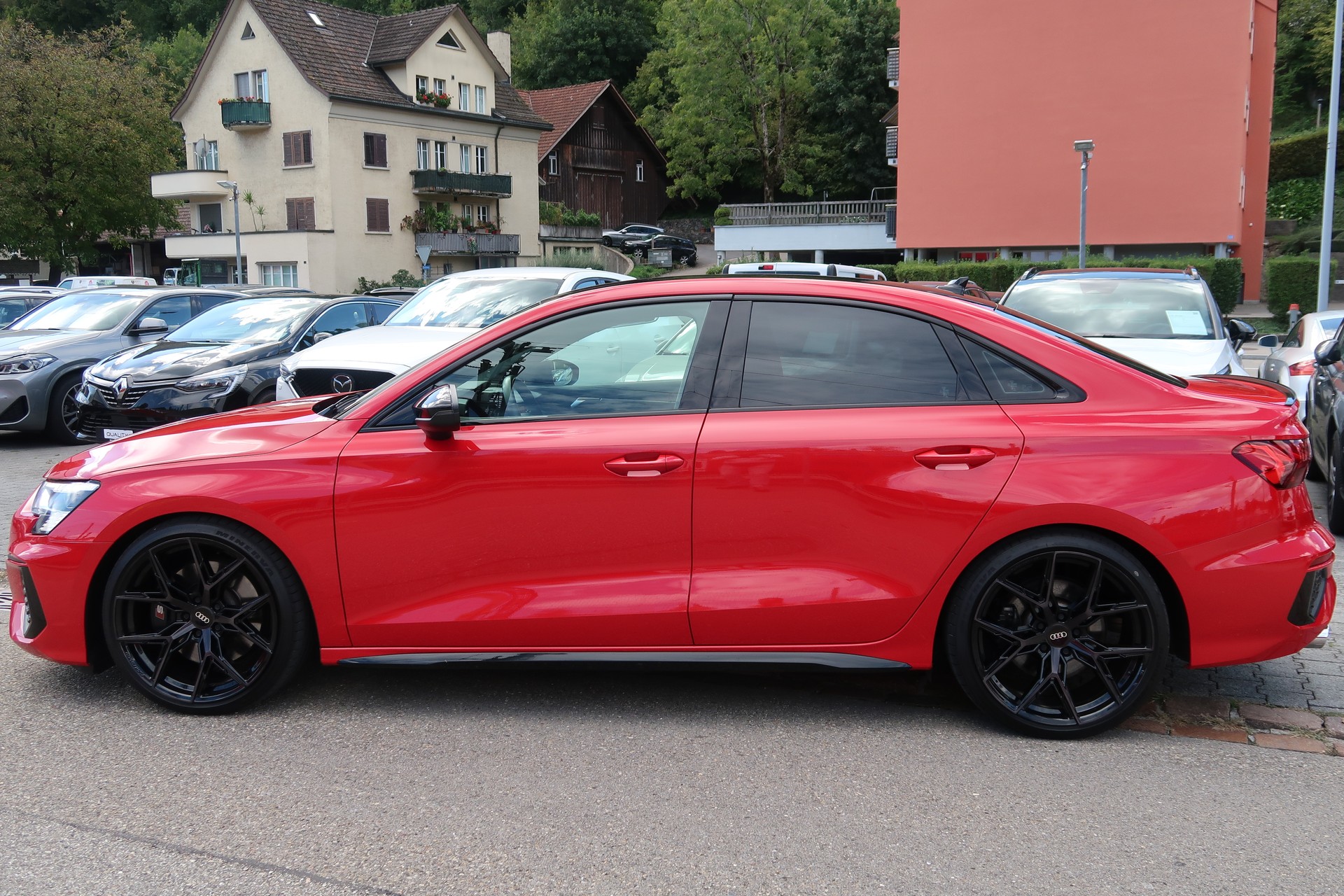 AUDI S3 Limousine 2.0 TFSI quattro S-tronic-image-6
