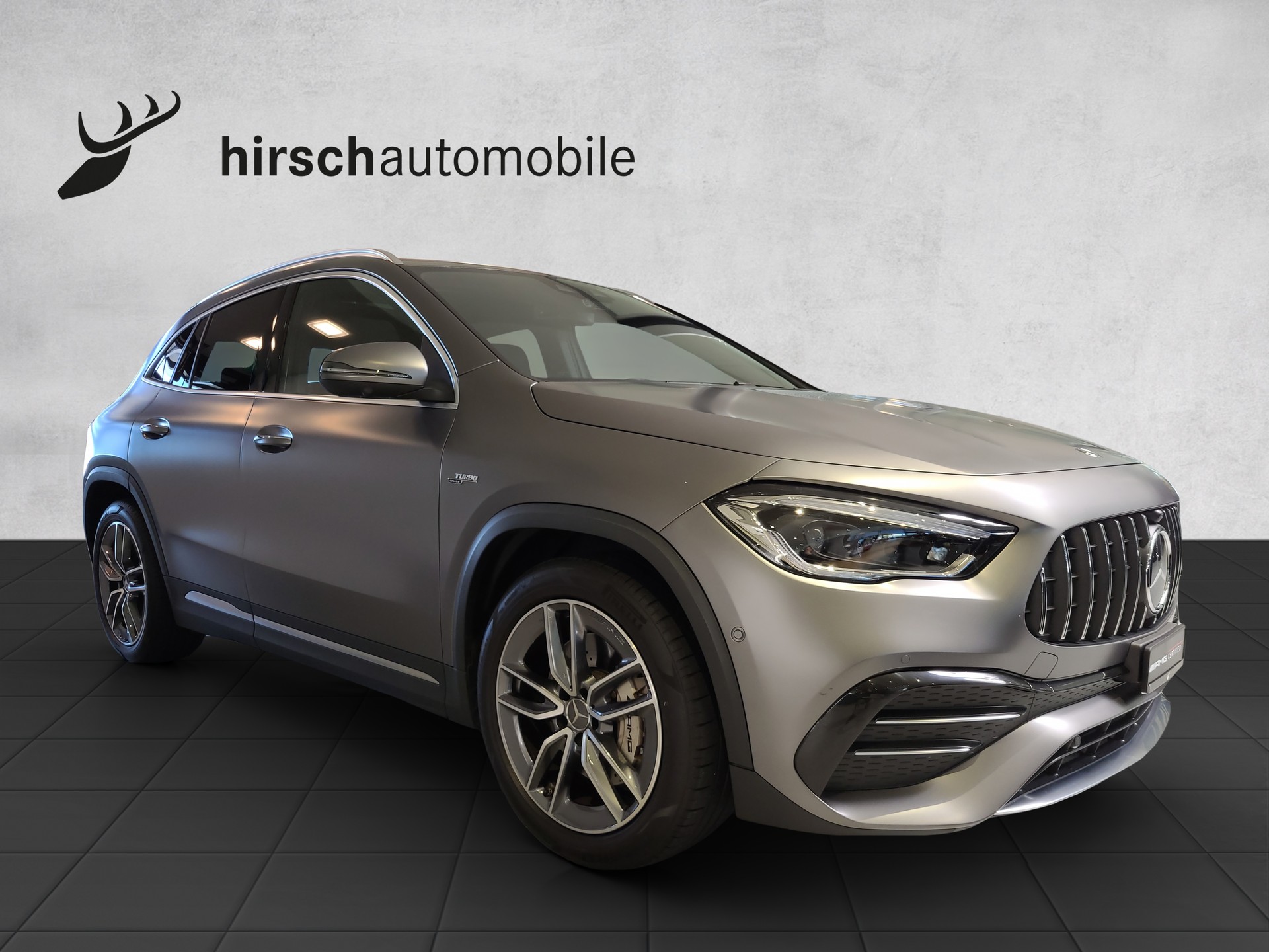 MERCEDES-BENZ GLA 35 AMG 4M-image-5