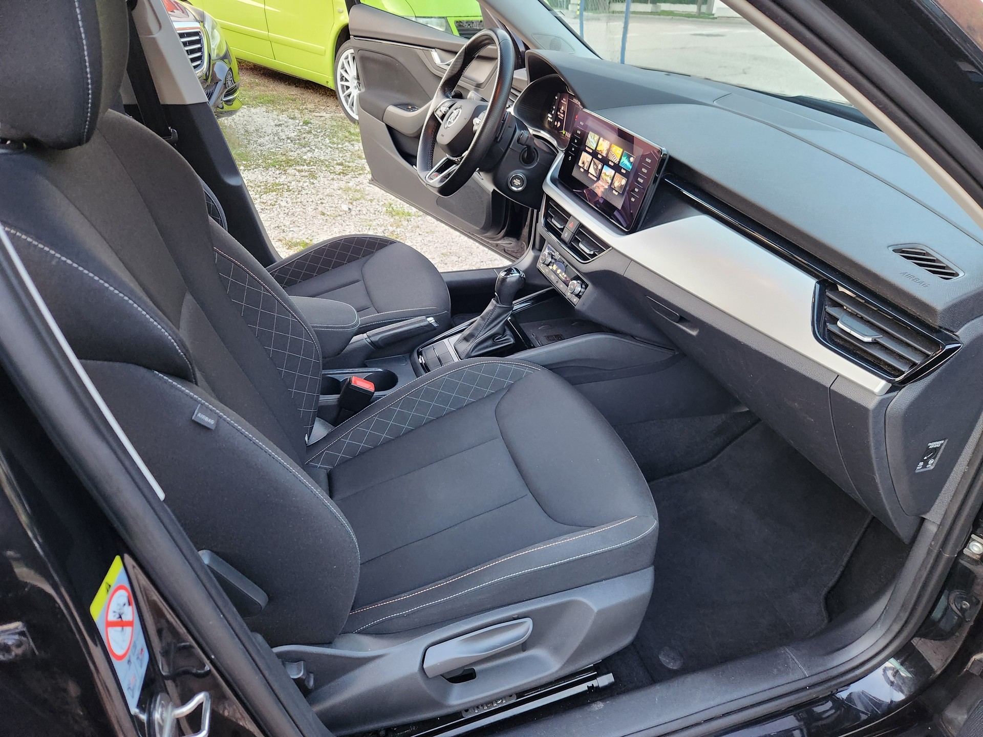 SKODA Kamiq 1.5 TSI Drive 125 DSG-image-10