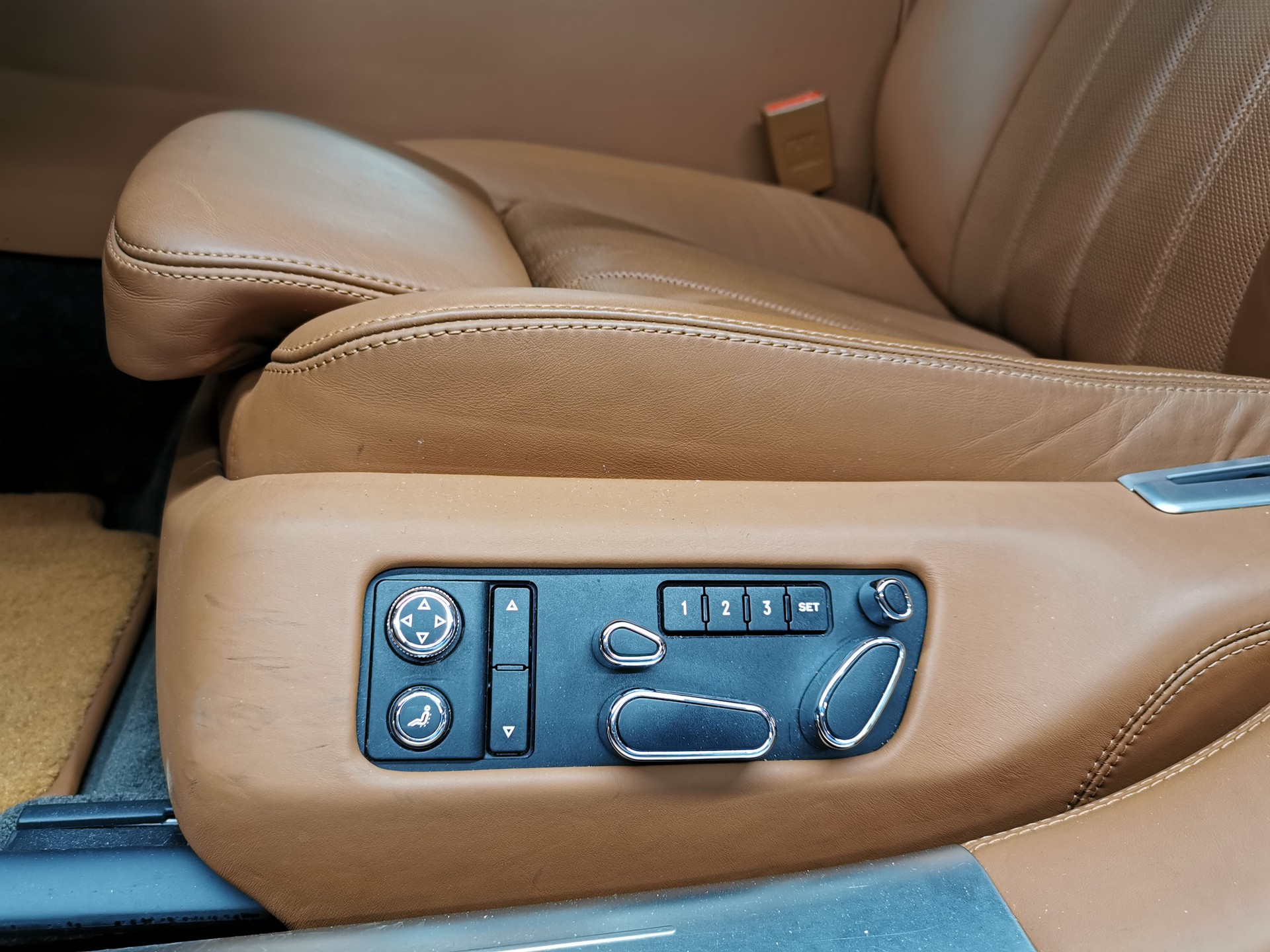 BENTLEY Continental Flying Spur 6.0 Speed-image-11