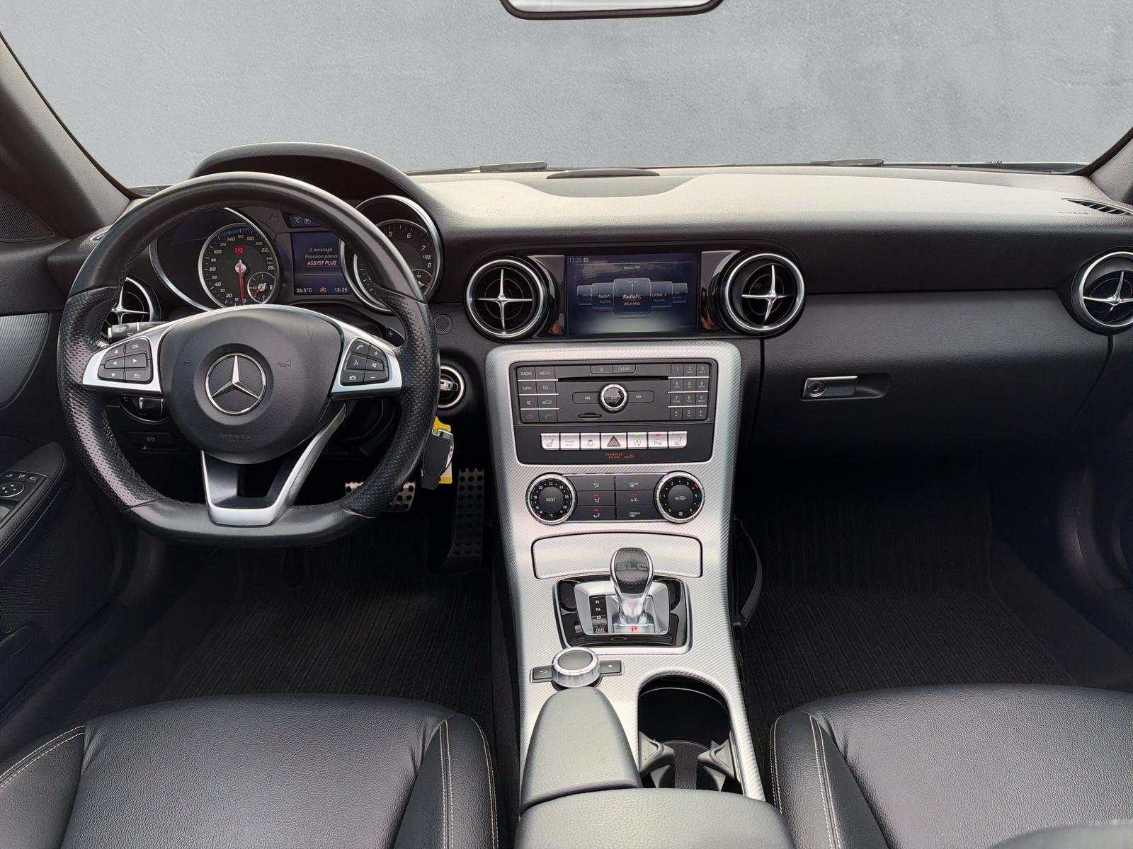 MERCEDES-BENZ SLC-Klasse R172 Cabriolet SLC 180 (CH)-image-16