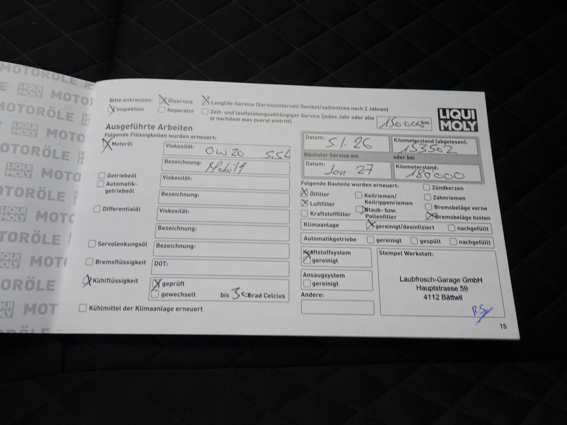 SKODA Superb Combi 2.0 TDi Ambition DSG-image-14