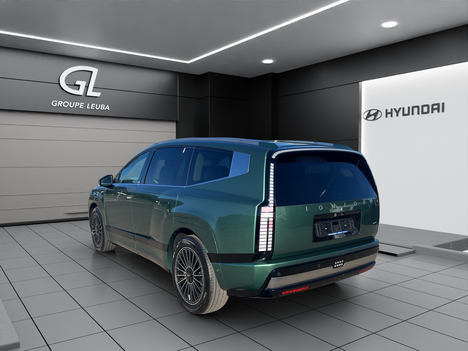 HYUNDAI Ioniq 9 110kWh Vertex Caligraphy 4WD-image-2