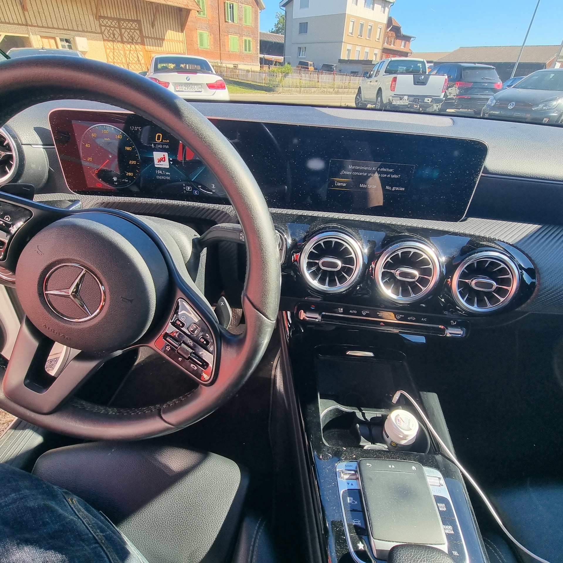 MERCEDES-BENZ A 180 d Style 7G-DCT-image-12