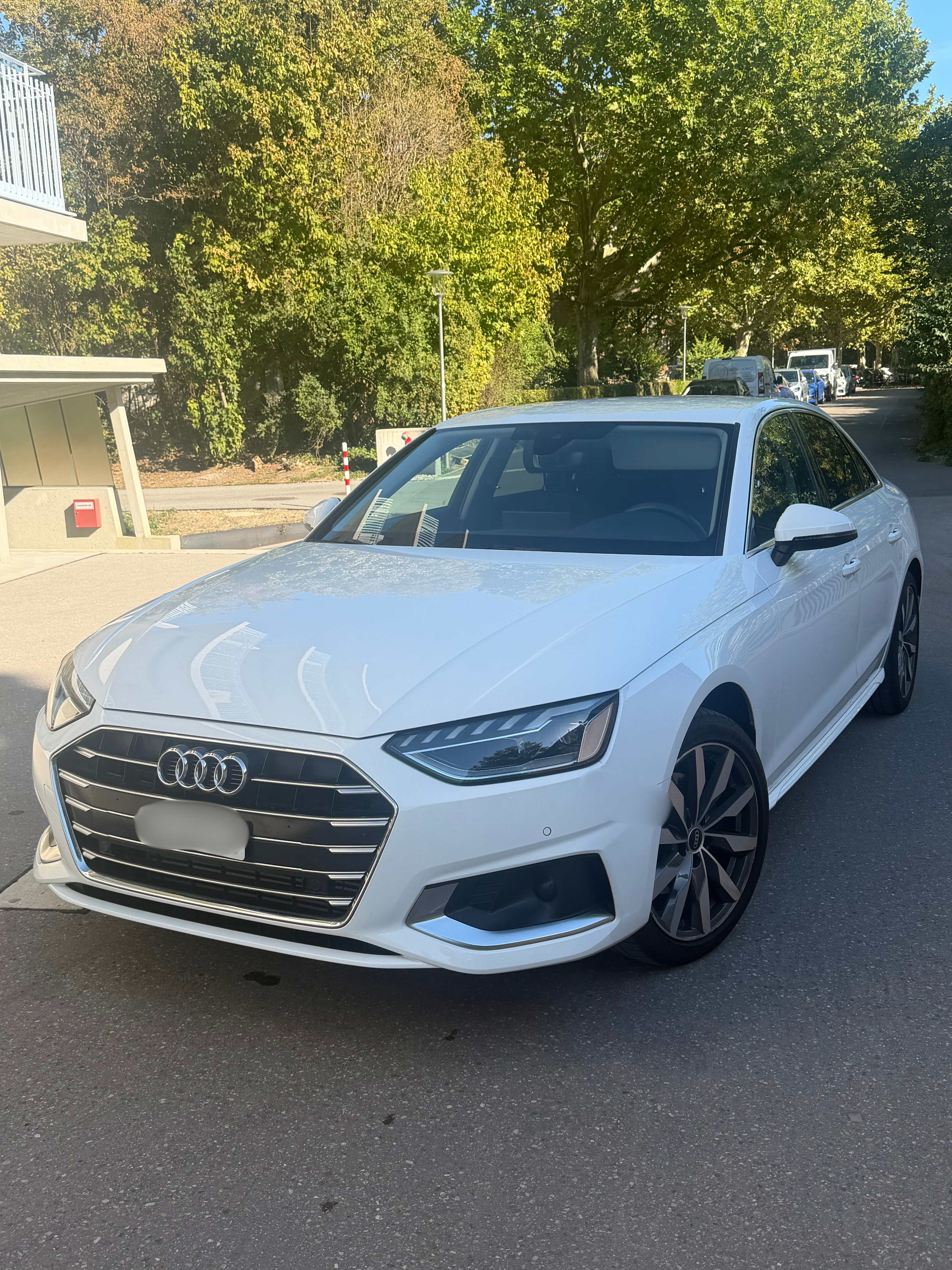 Car photo