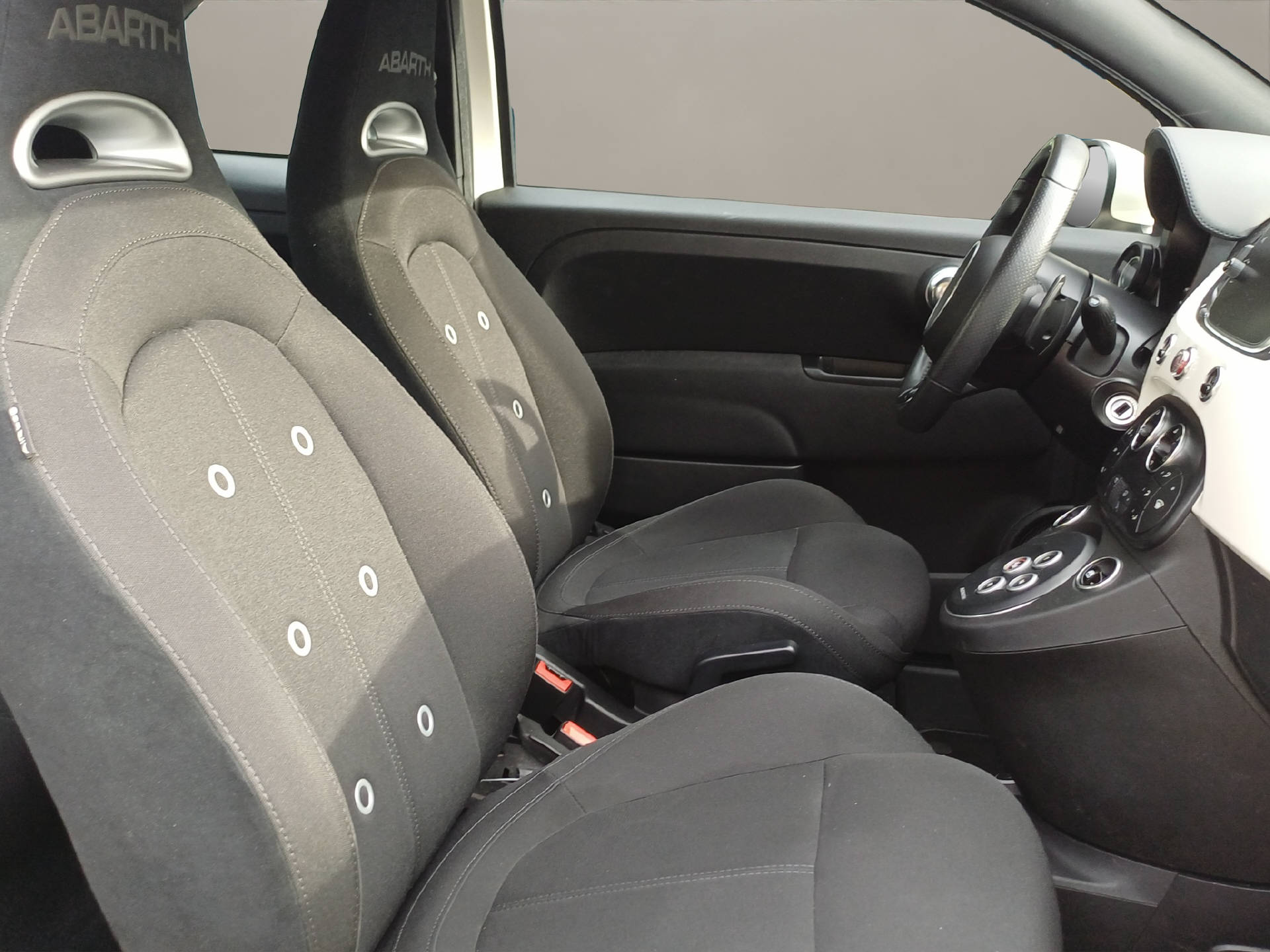FIAT 595 Abarth 1.4 T-Jet 145-image-15