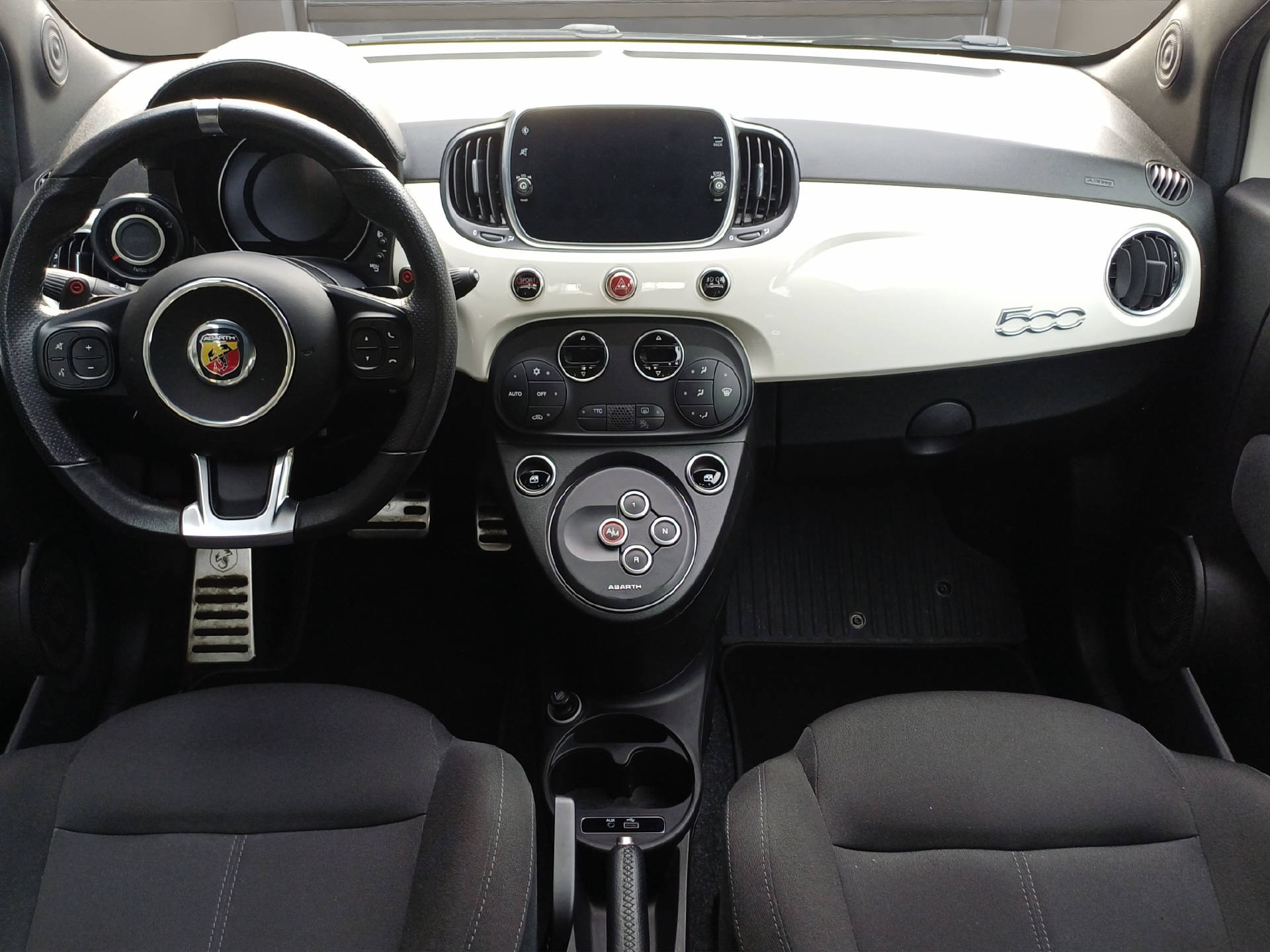 FIAT 595 Abarth 1.4 T-Jet 145-image-12