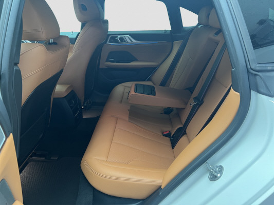 BMW i4 M50 M Sport Pro-image-9