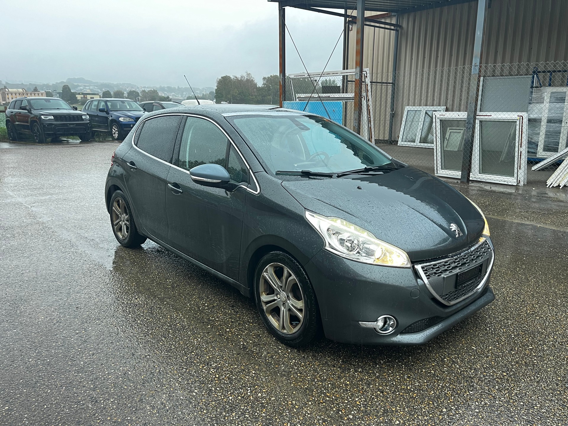 PEUGEOT 208 1.6 VTI Allure-image-0