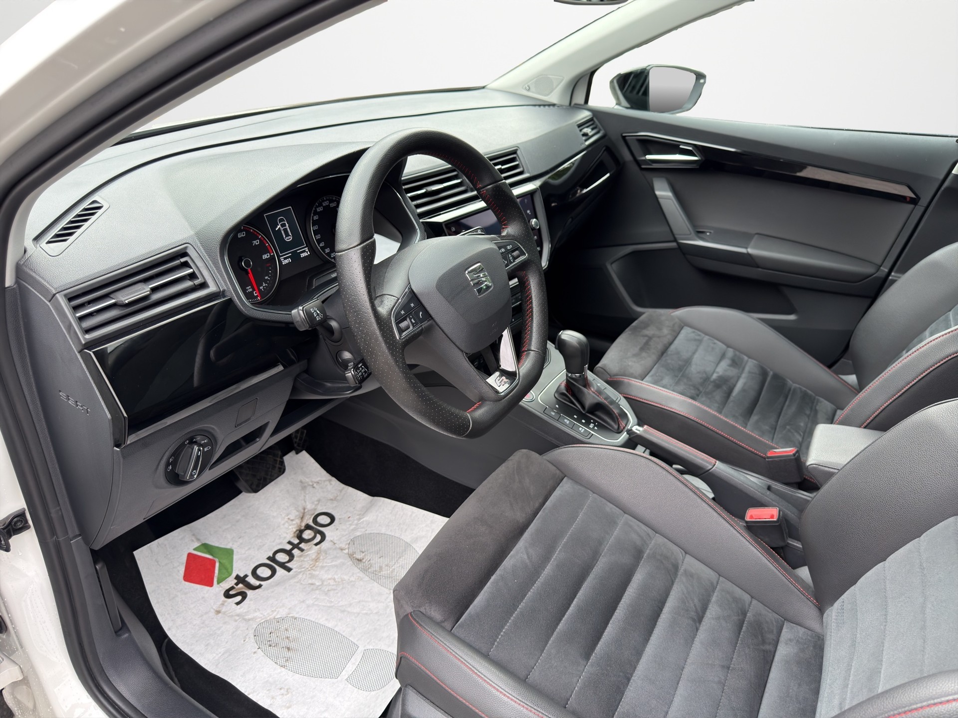 SEAT Ibiza 1.0 EcoTSI FR DSG-image-8