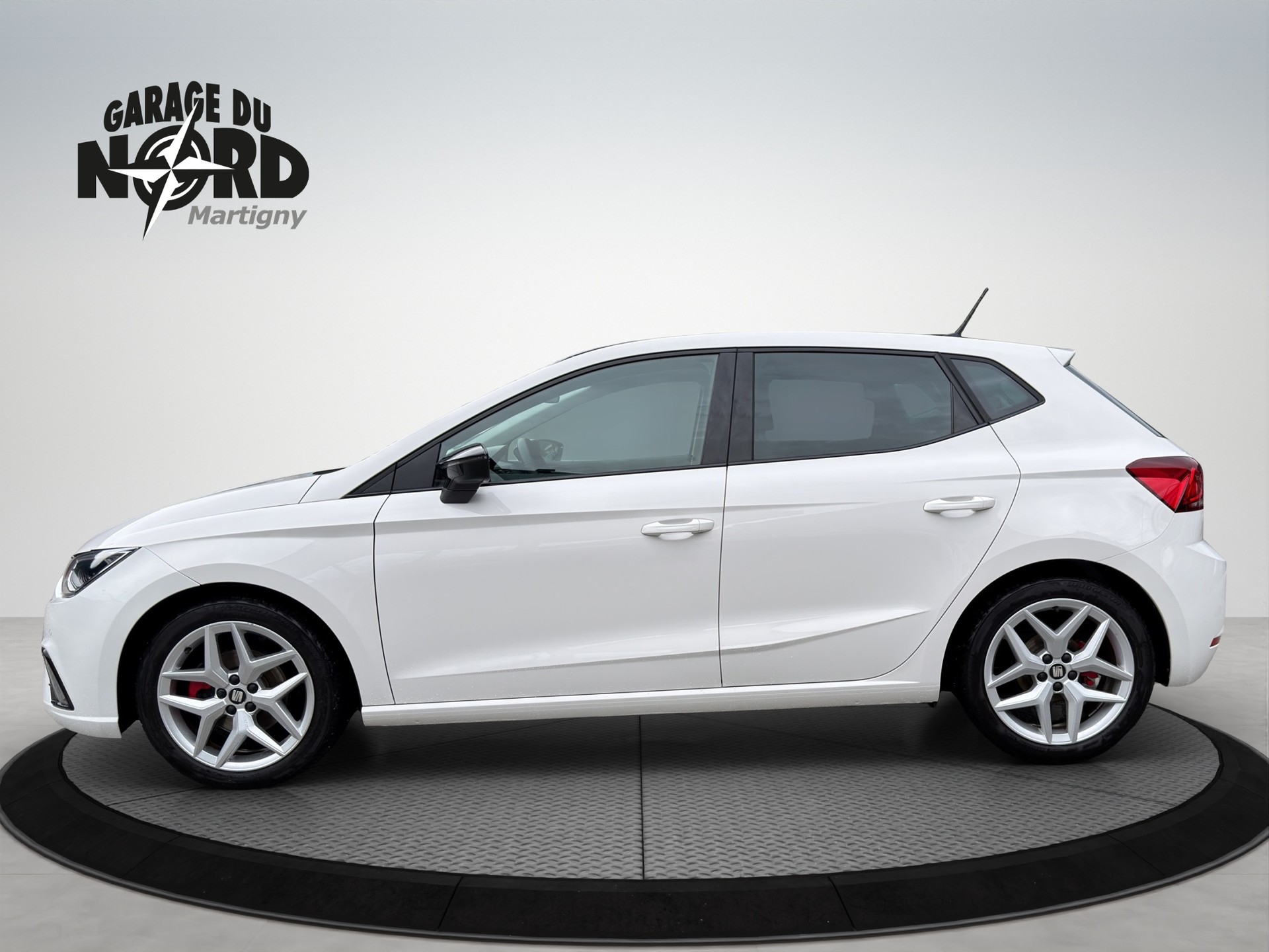SEAT Ibiza 1.0 EcoTSI FR DSG-image-2