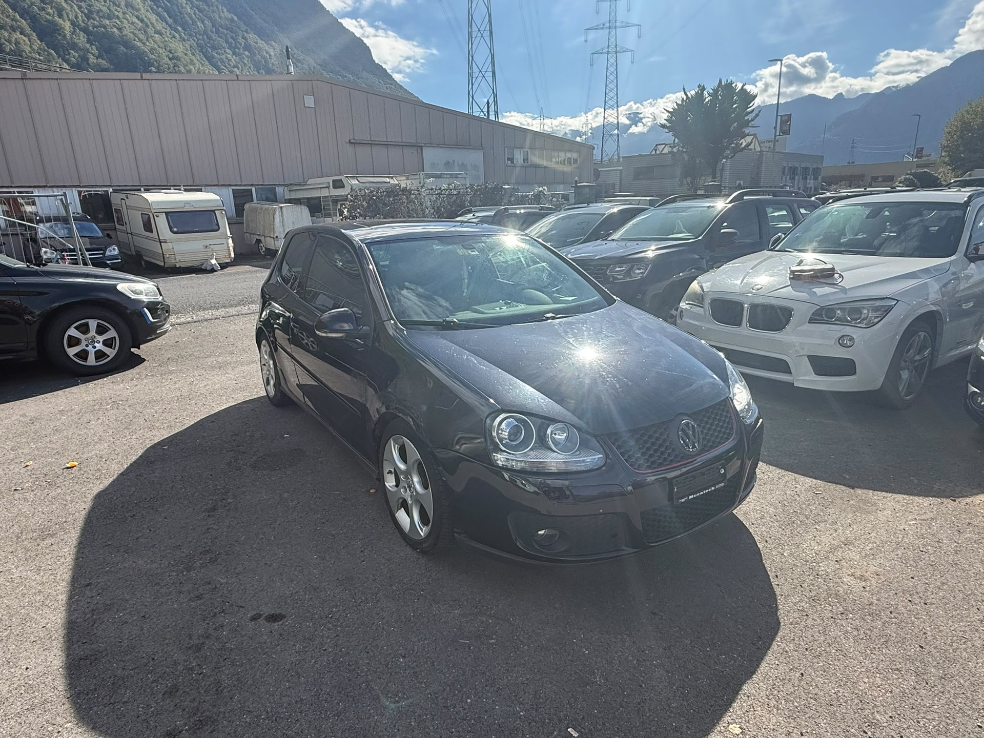 VW Golf 2.0 GTI-image-1