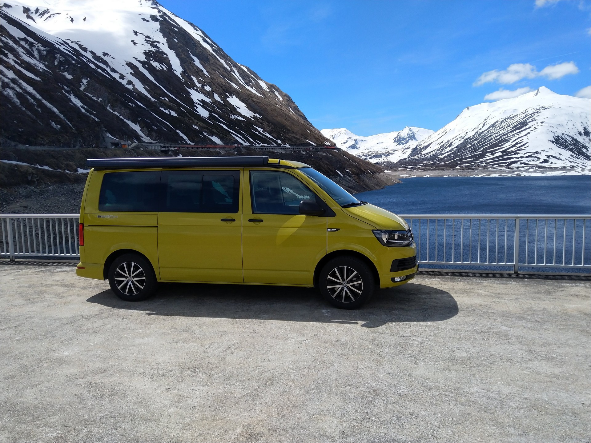 VW 2.0 TDI 150 Be. Liberty DSG 4m-image-3