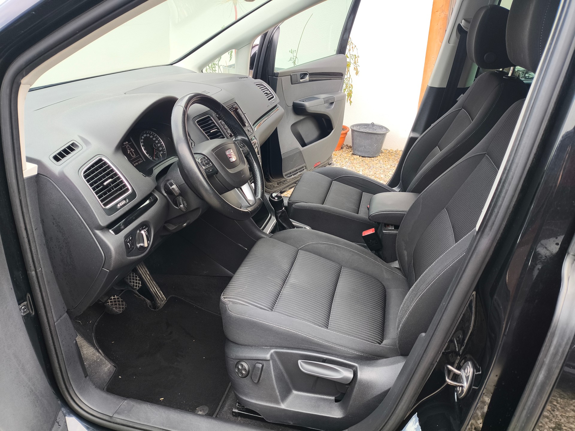 SEAT Alhambra 2.0 TDI E_Ecomotive Reference-image-10