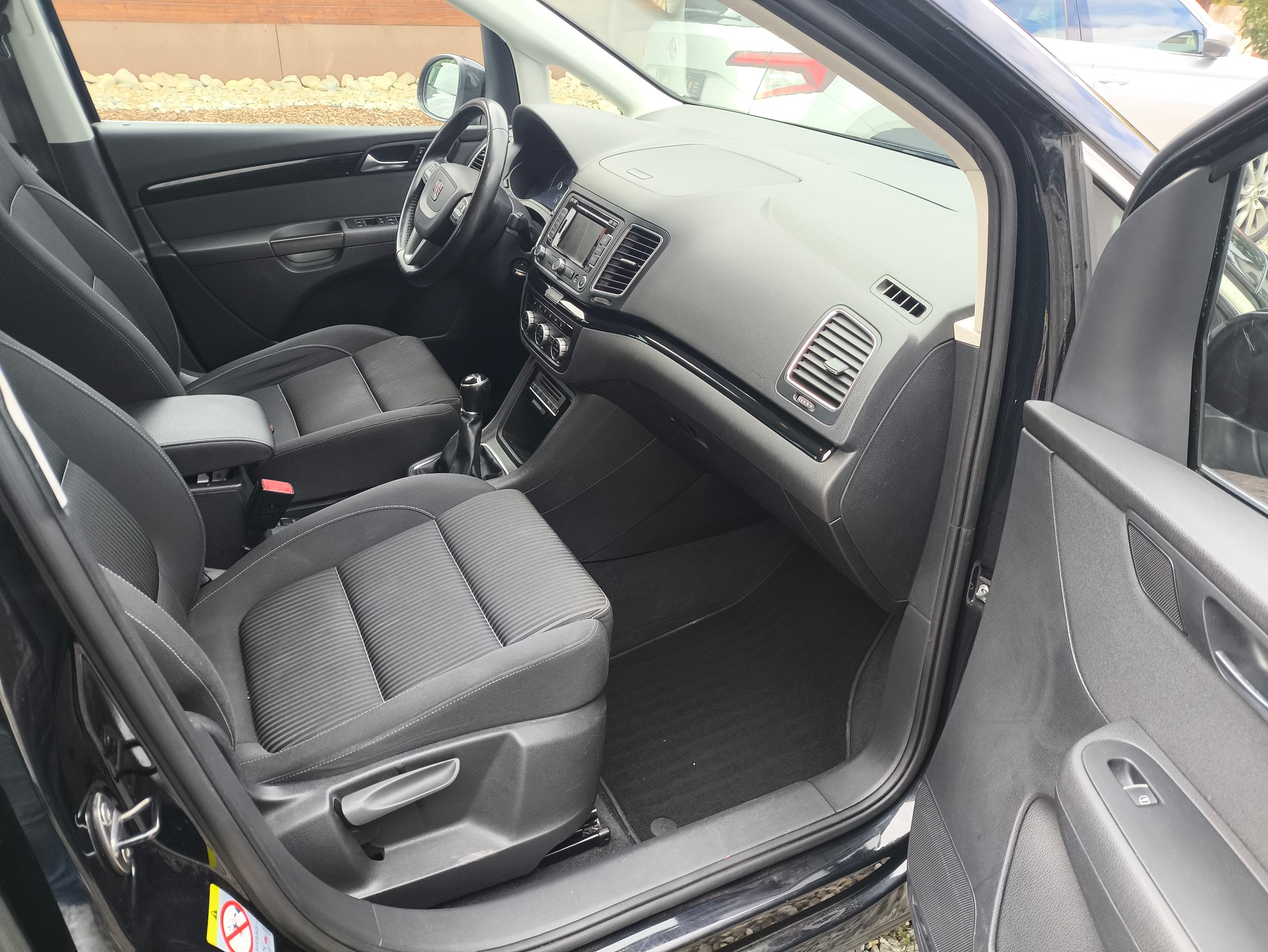 SEAT Alhambra 2.0 TDI E_Ecomotive Reference-image-8