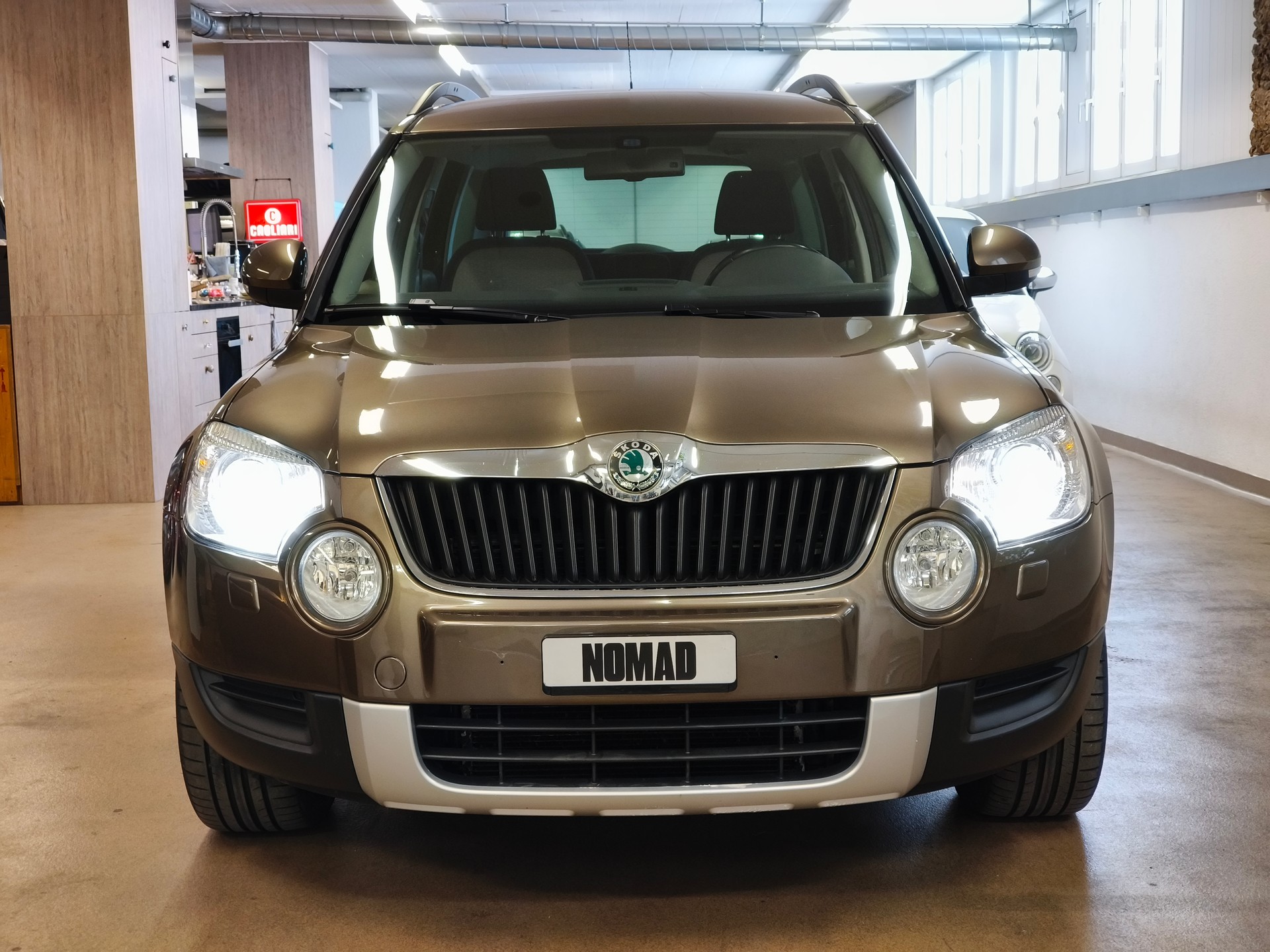 SKODA Yeti 1.8 TSI Entry 4x4-image-3